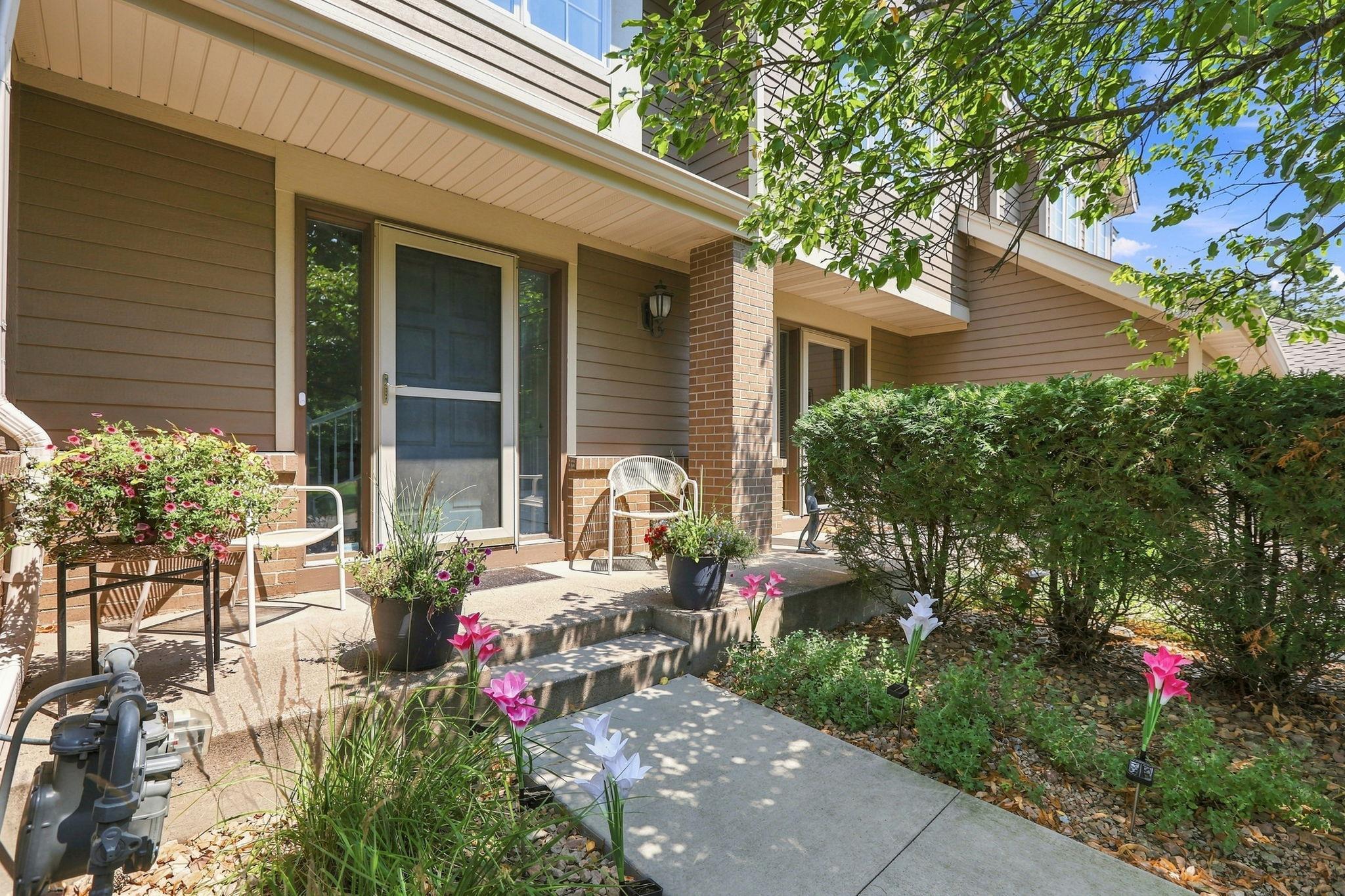 View of Residential at 5423 Butternut Circle, Minnetonka MN 55343, Minnetonka (2 of 44) - Mike Wilen | Minnesota Team Real Estate