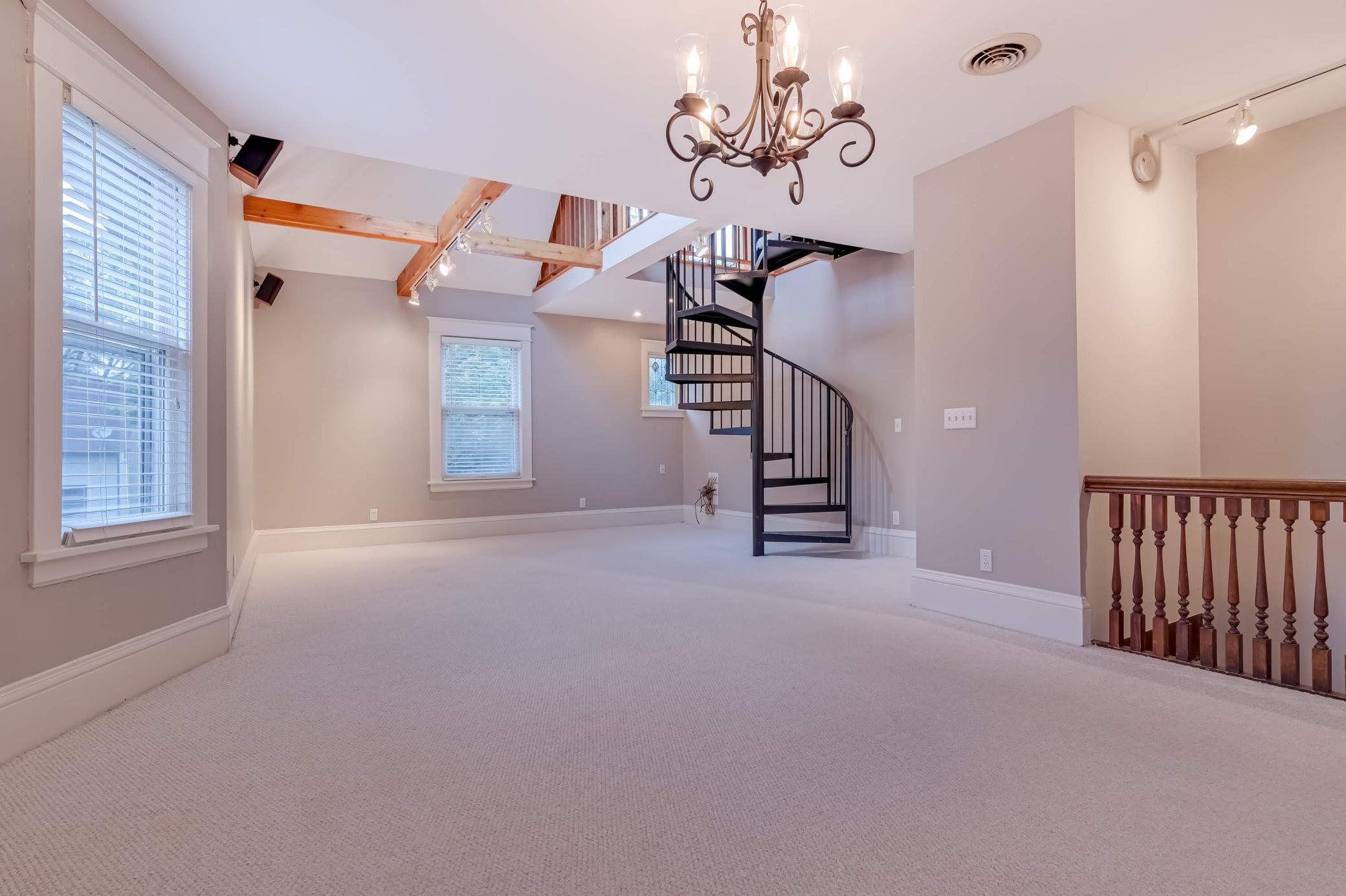 View of Residential Income at 184-186 George Street, Saint Paul MN 55107, Saint Paul (24 of 49) - Mike Wilen | Minnesota Team Real Estate