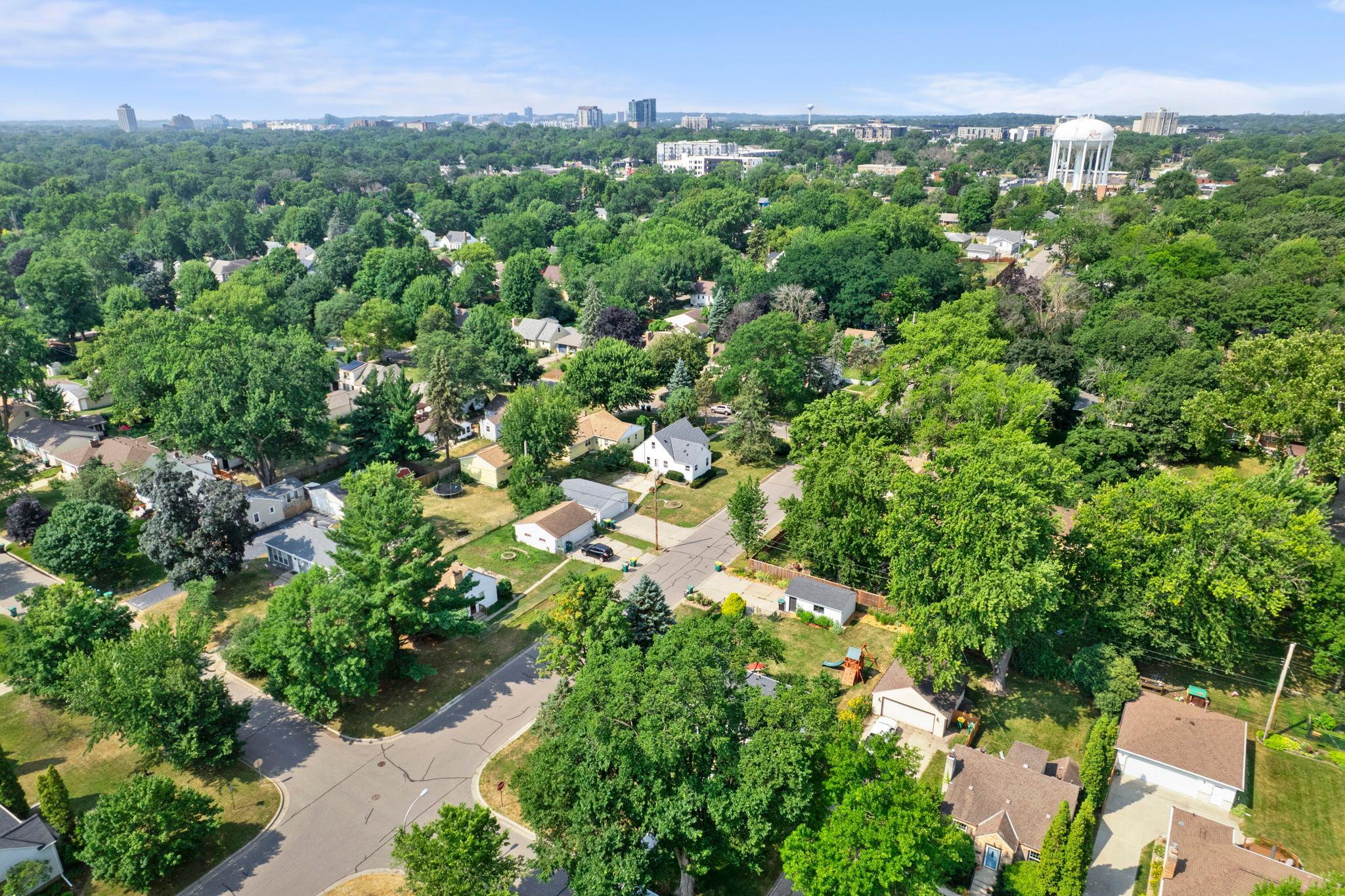 View of Residential at 6401 Logan Avenue, Richfield MN 55423, Richfield (50 of 65) - Mike Wilen | Minnesota Team Real Estate