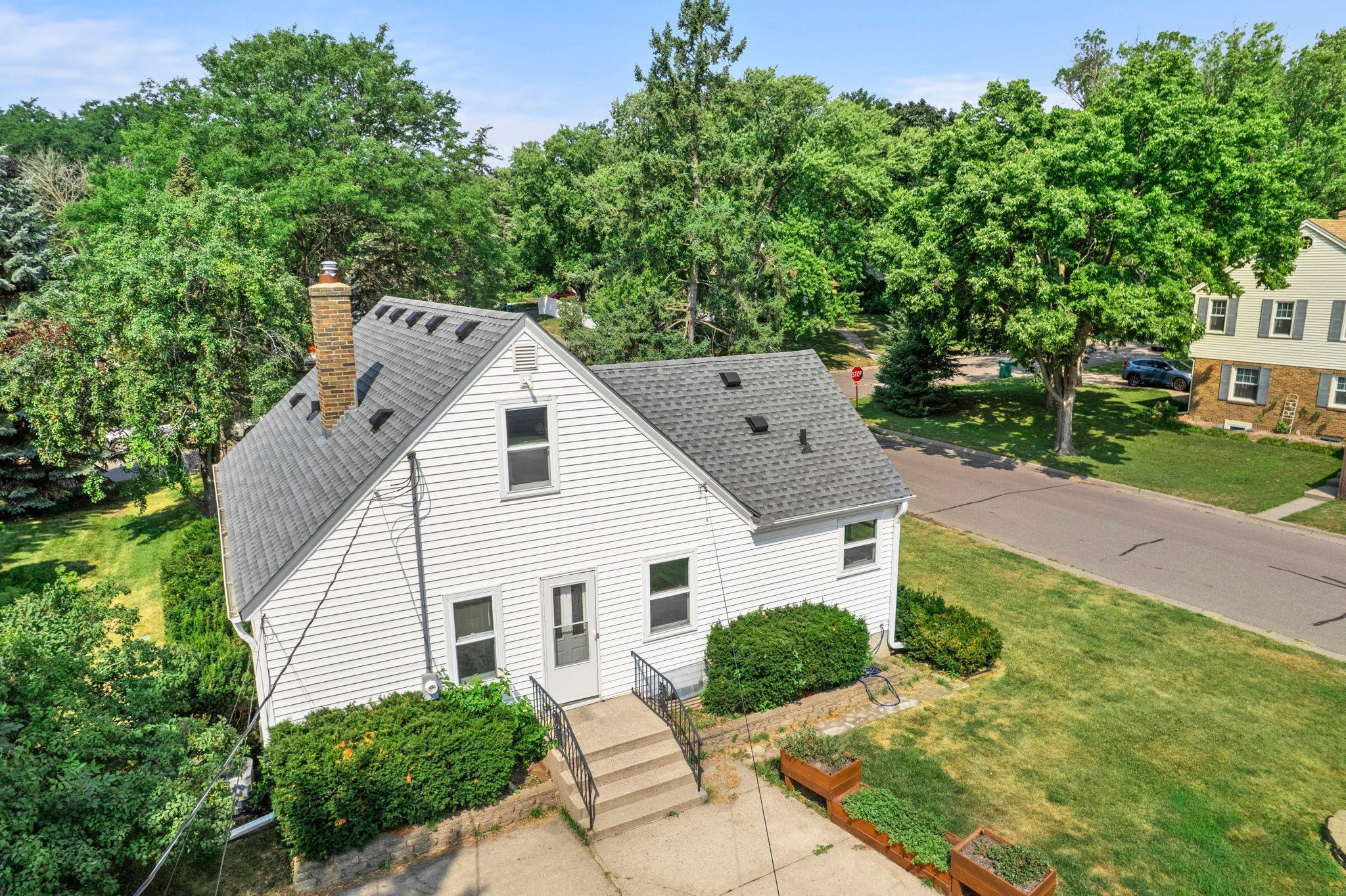 View of Residential at 6401 Logan Avenue, Richfield MN 55423, Richfield (47 of 65) - Mike Wilen | Minnesota Team Real Estate