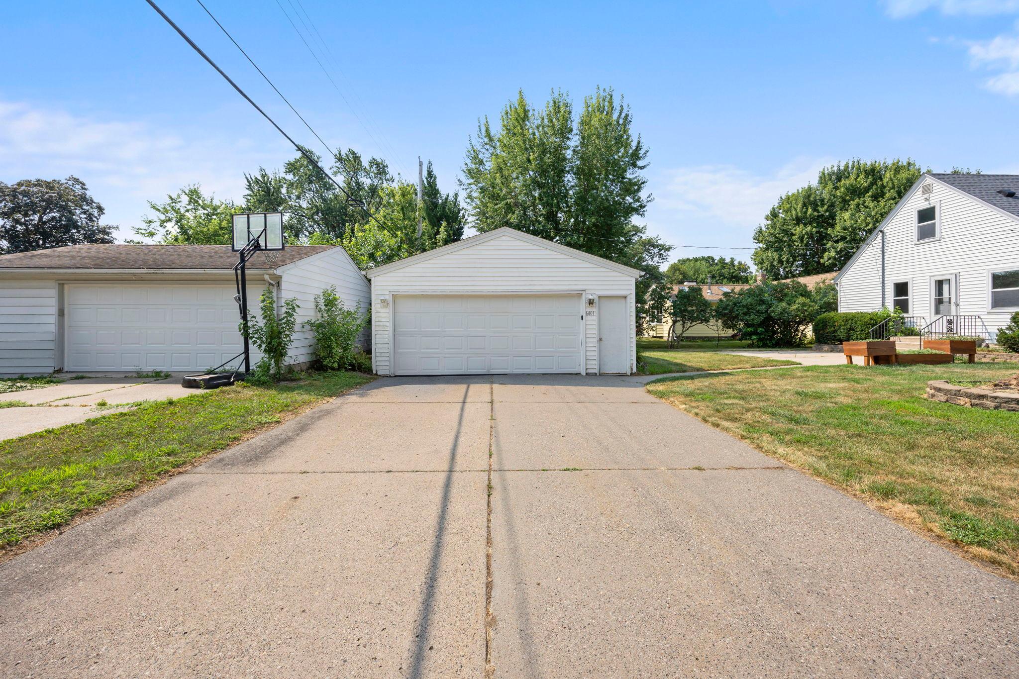 View of Residential at 6401 Logan Avenue, Richfield MN 55423, Richfield (4 of 65) - Mike Wilen | Minnesota Team Real Estate