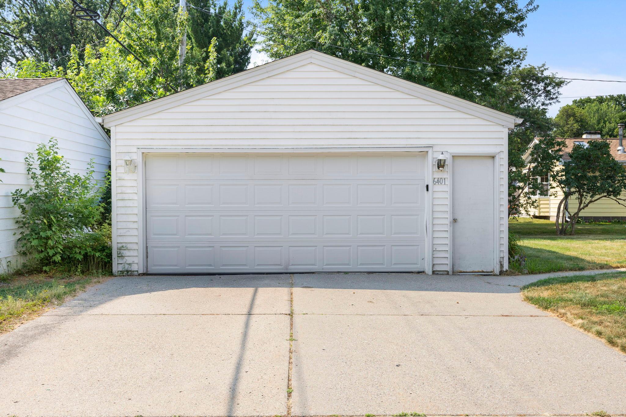 View of Residential at 6401 Logan Avenue, Richfield MN 55423, Richfield (42 of 65) - Mike Wilen | Minnesota Team Real Estate