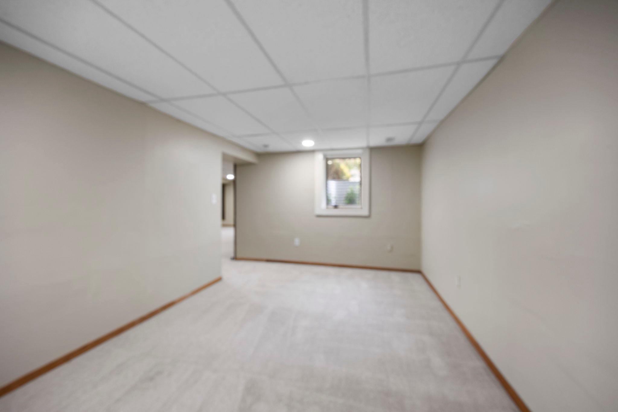 View of Residential at 6401 Logan Avenue, Richfield MN 55423, Richfield (39 of 65) - Mike Wilen | Minnesota Team Real Estate