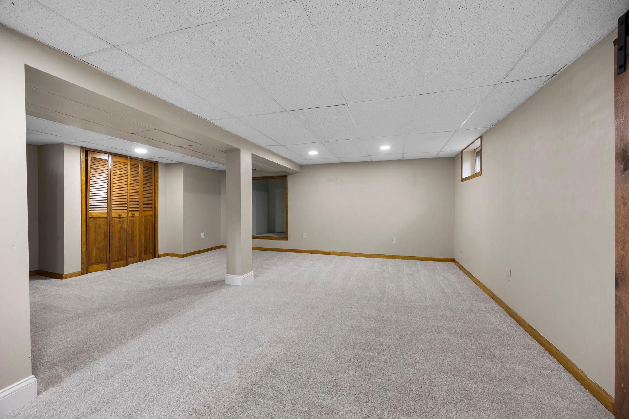 View of Residential at 6401 Logan Avenue, Richfield MN 55423, Richfield (31 of 65) - Mike Wilen | Minnesota Team Real Estate