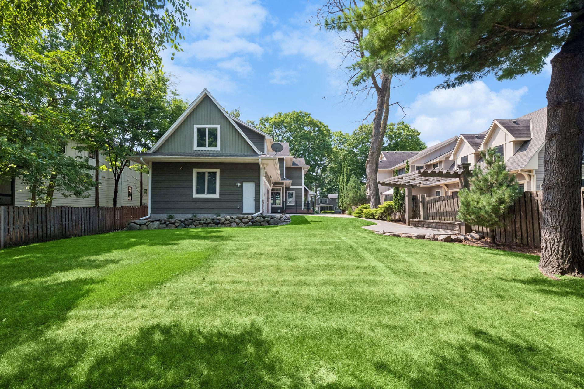 View of Residential at 633 Park Street, Wayzata MN 55391, Wayzata (36 of 40) - Mike Wilen | Minnesota Team Real Estate