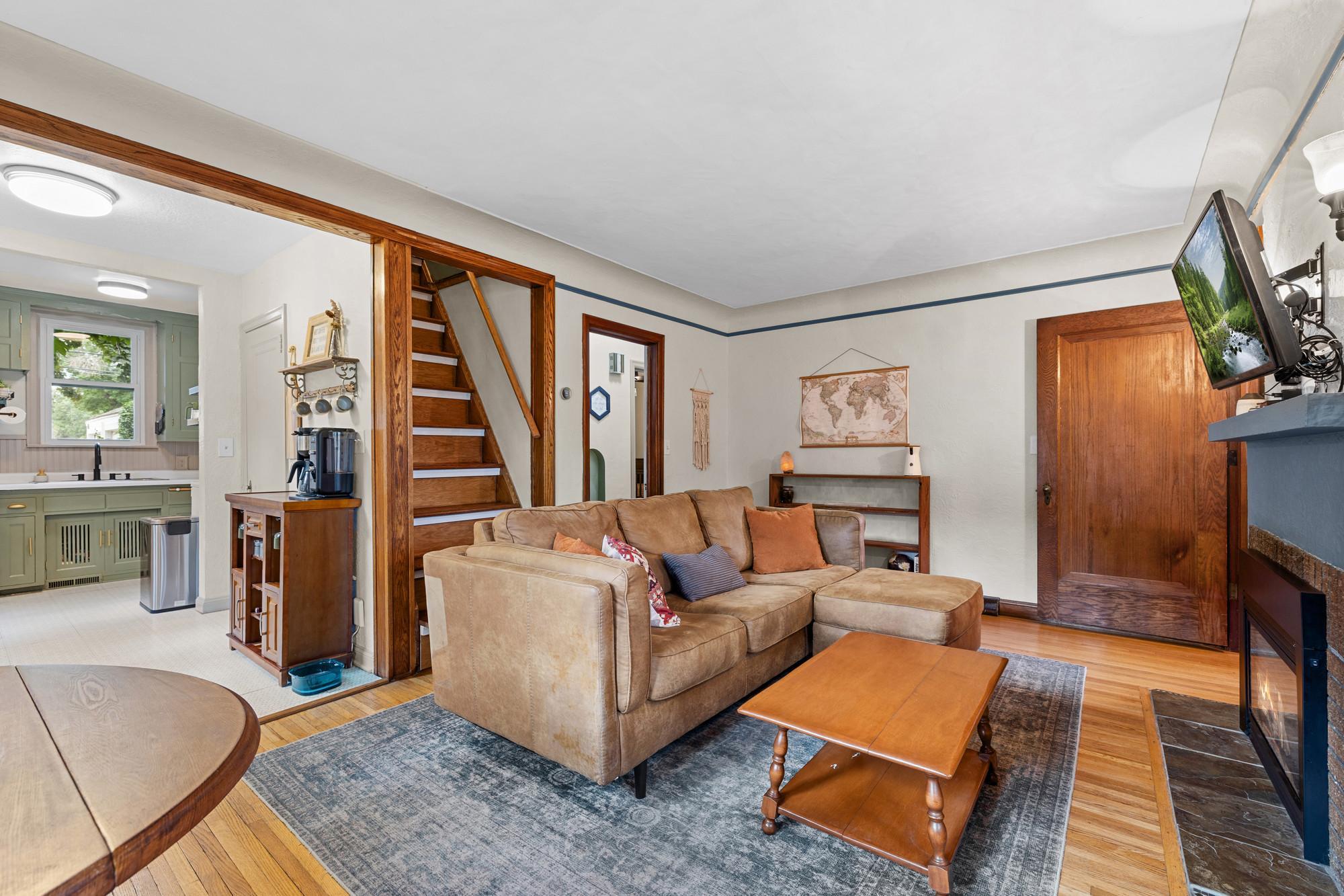 View of Residential at 7124 1st Avenue, Richfield MN 55423, Richfield (8 of 44) - Mike Wilen | Minnesota Team Real Estate