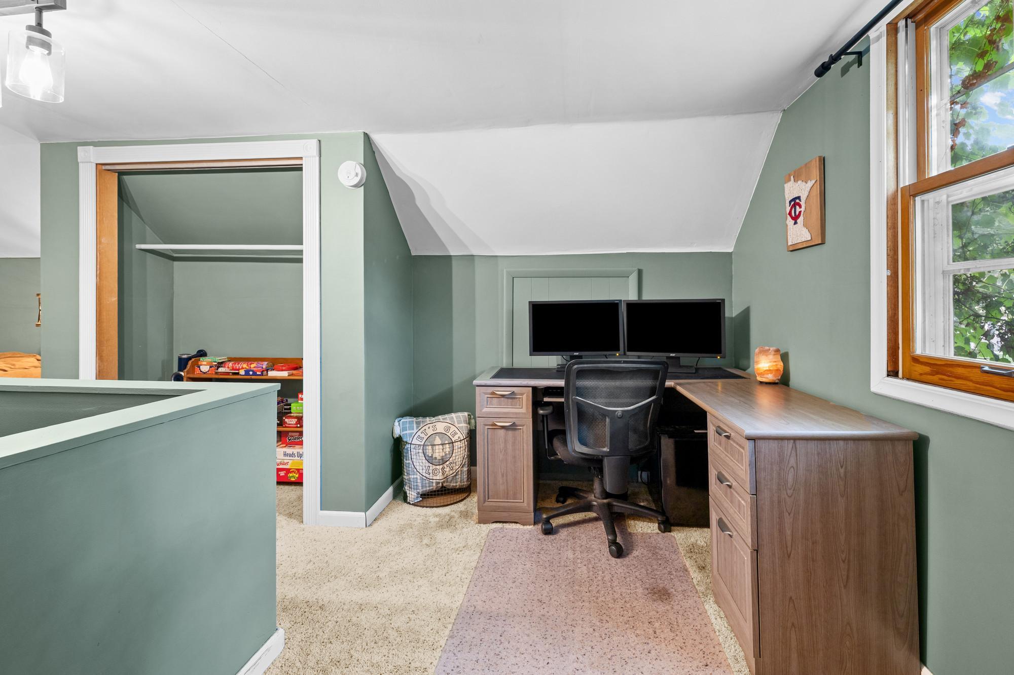 View of Residential at 7124 1st Avenue, Richfield MN 55423, Richfield (24 of 44) - Mike Wilen | Minnesota Team Real Estate