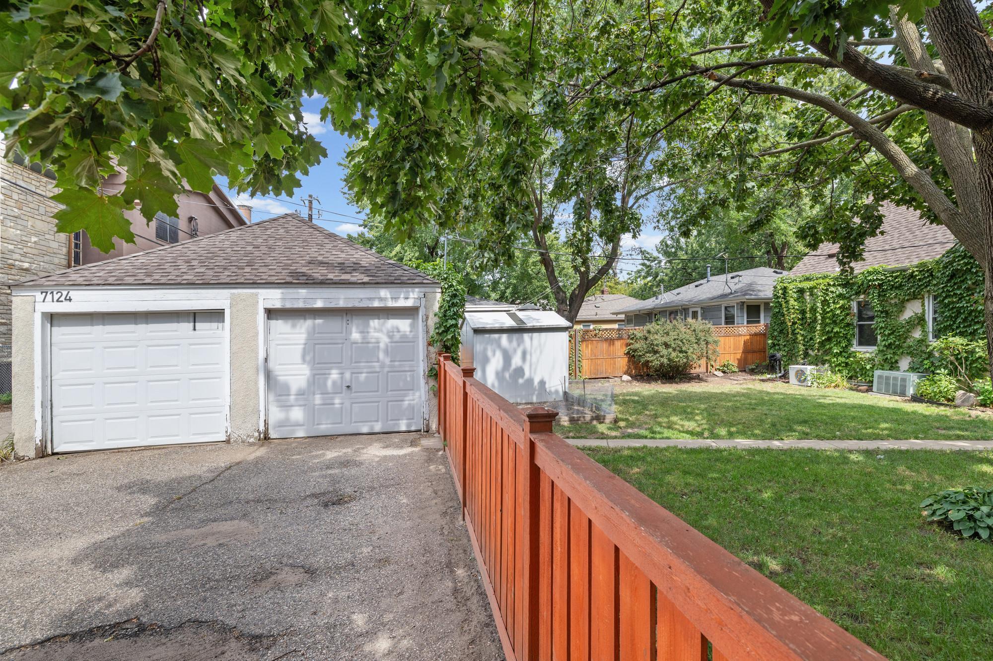 View of Residential at 7124 1st Avenue, Richfield MN 55423, Richfield (38 of 44) - Mike Wilen | Minnesota Team Real Estate