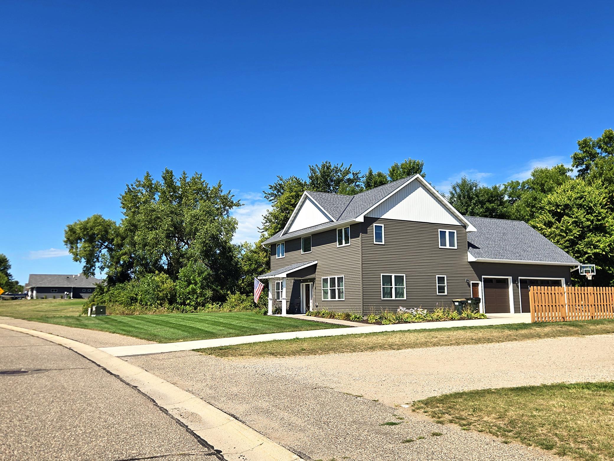 View of Residential at 864 Beech Lane, Annandale MN 55302, Annandale (2 of 34) - Mike Wilen | Minnesota Team Real Estate