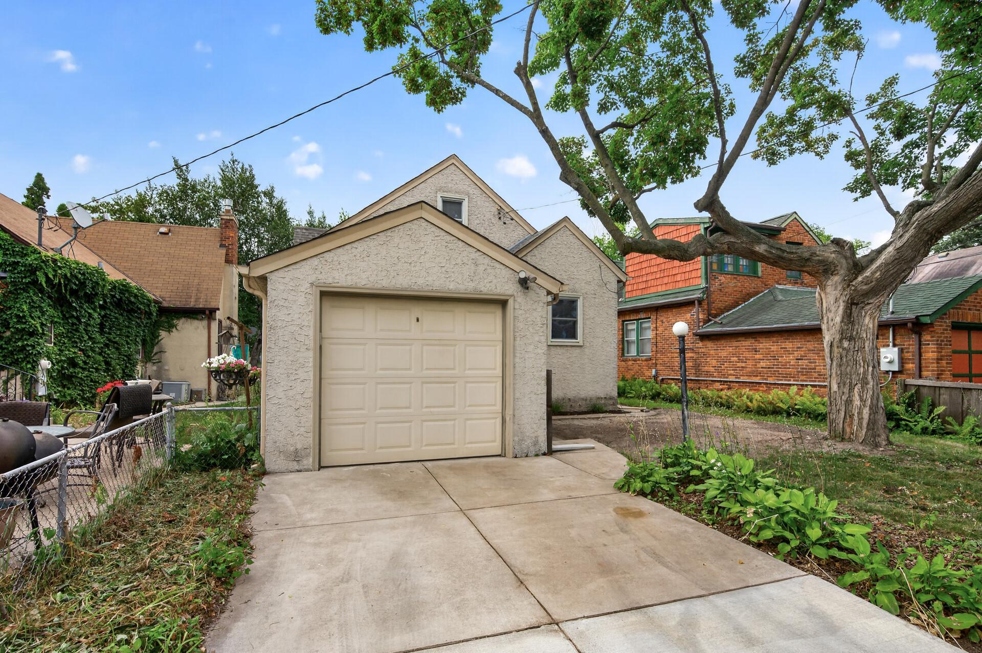 View of Residential at 4548 Columbus Avenue, Minneapolis MN 55407, Minneapolis (40 of 41) - Mike Wilen | Minnesota Team Real Estate