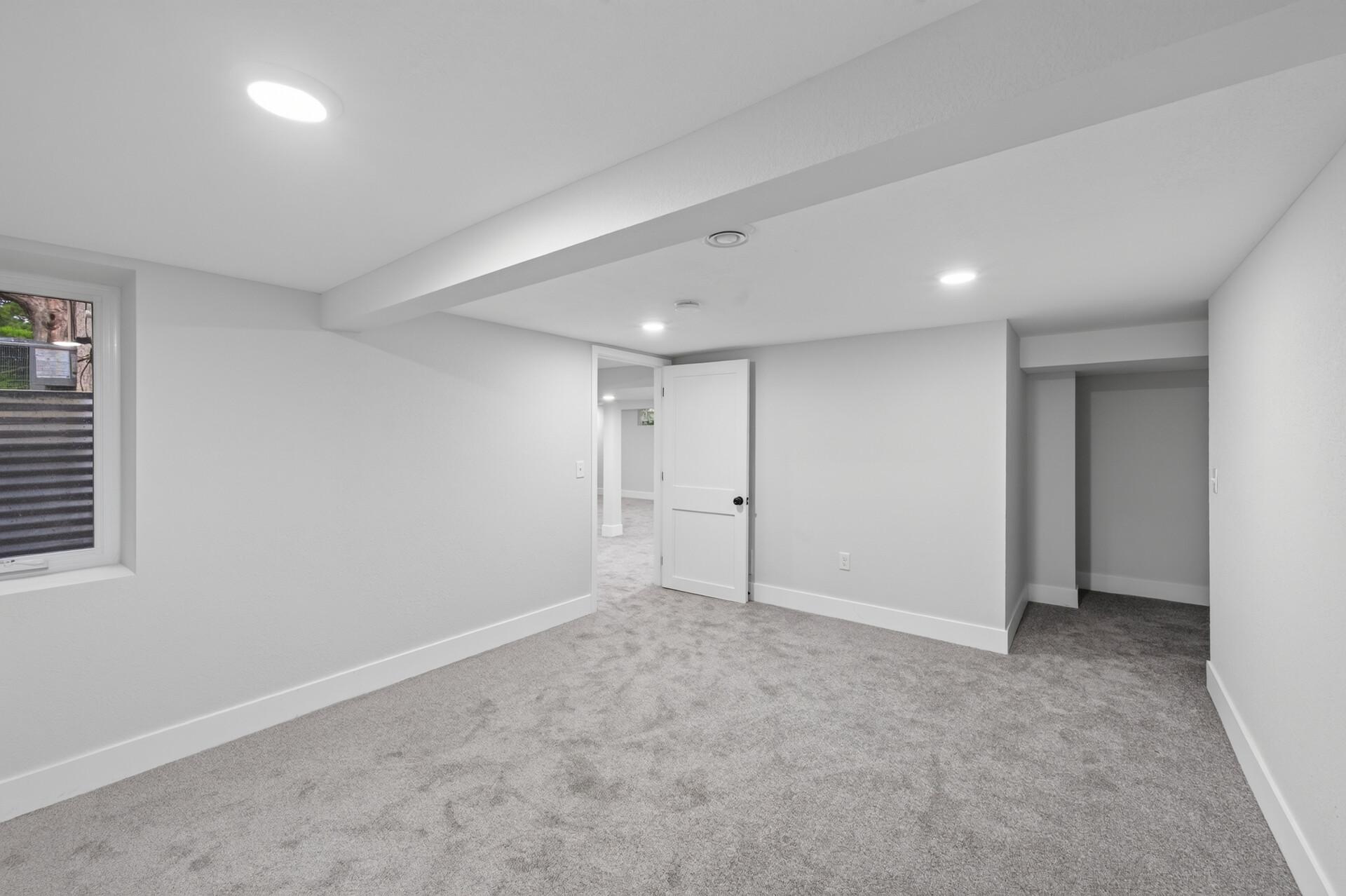 View of Residential at 4548 Columbus Avenue, Minneapolis MN 55407, Minneapolis (37 of 41) - Mike Wilen | Minnesota Team Real Estate