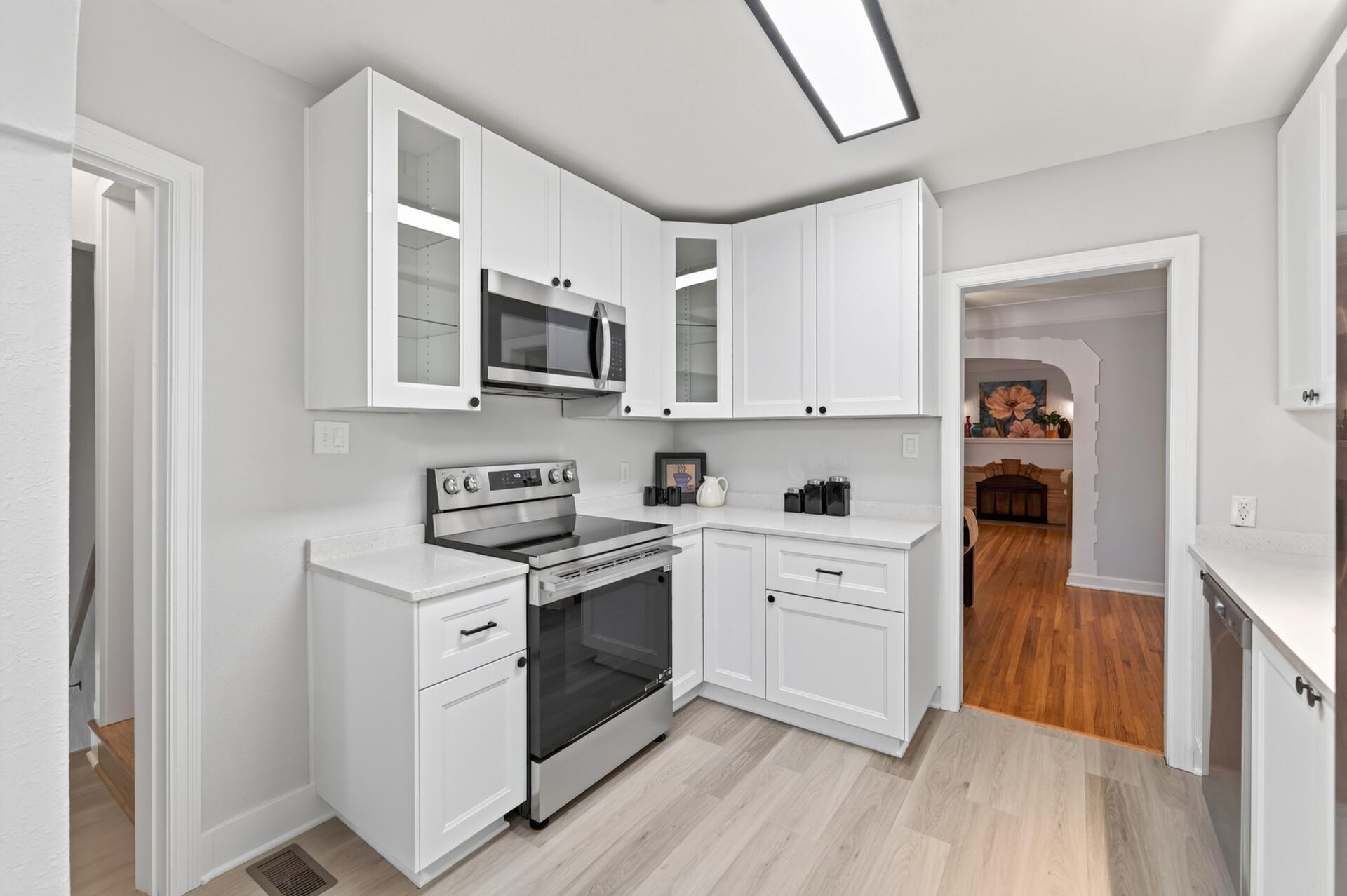 View of Residential at 4548 Columbus Avenue, Minneapolis MN 55407, Minneapolis (22 of 41) - Mike Wilen | Minnesota Team Real Estate