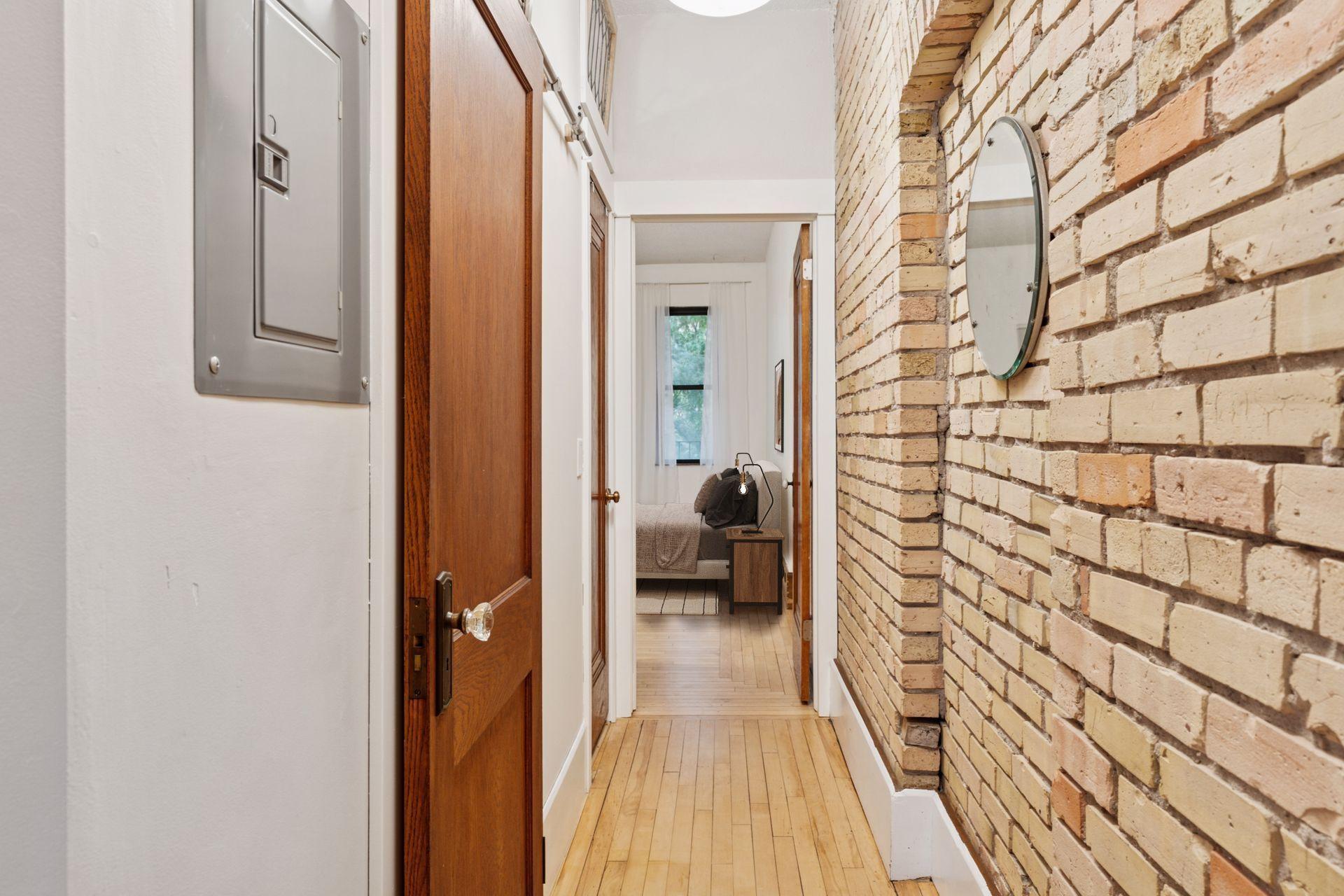 View of Residential at 601 9th Street #3, Minneapolis MN 55404, Minneapolis (8 of 17) - Mike Wilen | Minnesota Team Real Estate