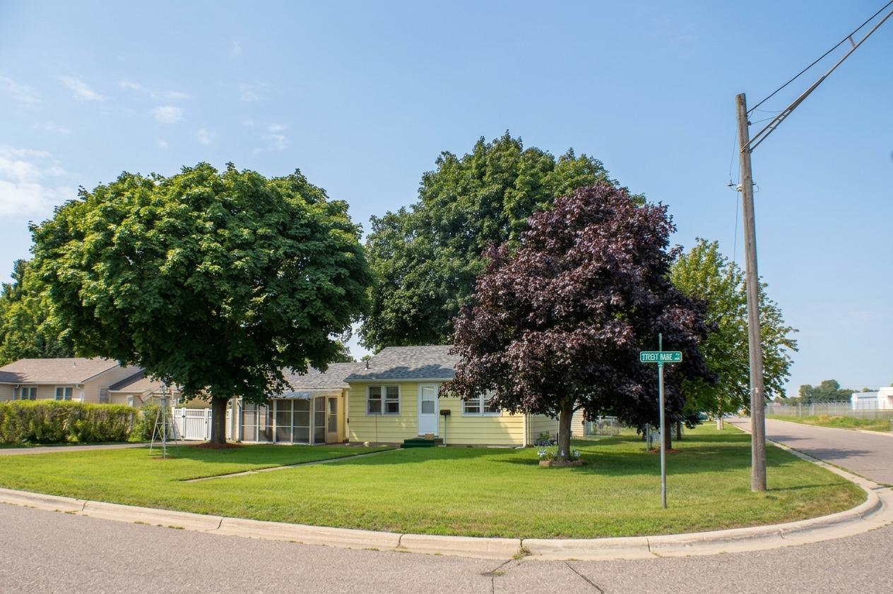 View of Residential at 6300 60th Avenue, Crystal MN 55428, Crystal (4 of 37) - Mike Wilen | Minnesota Team Real Estate