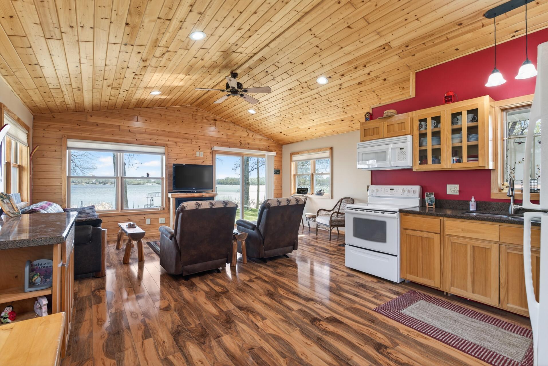 View of Residential at 11056 Hoyer Avenue, Annandale MN 55302, Annandale (15 of 45) - Mike Wilen | Minnesota Team Real Estate