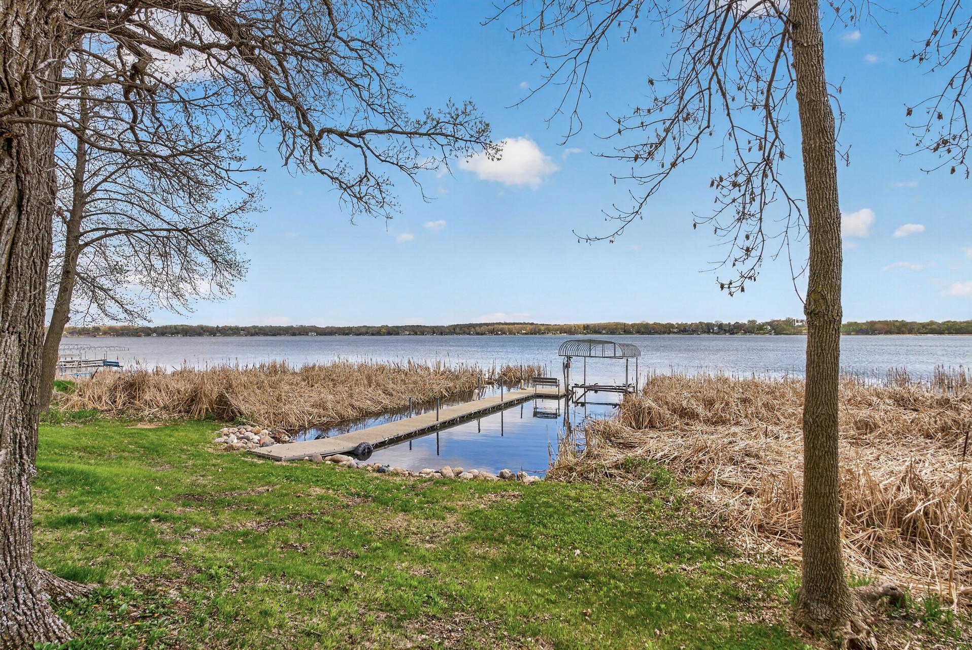 View of Residential at 11056 Hoyer Avenue, Annandale MN 55302, Annandale (37 of 45) - Mike Wilen | Minnesota Team Real Estate