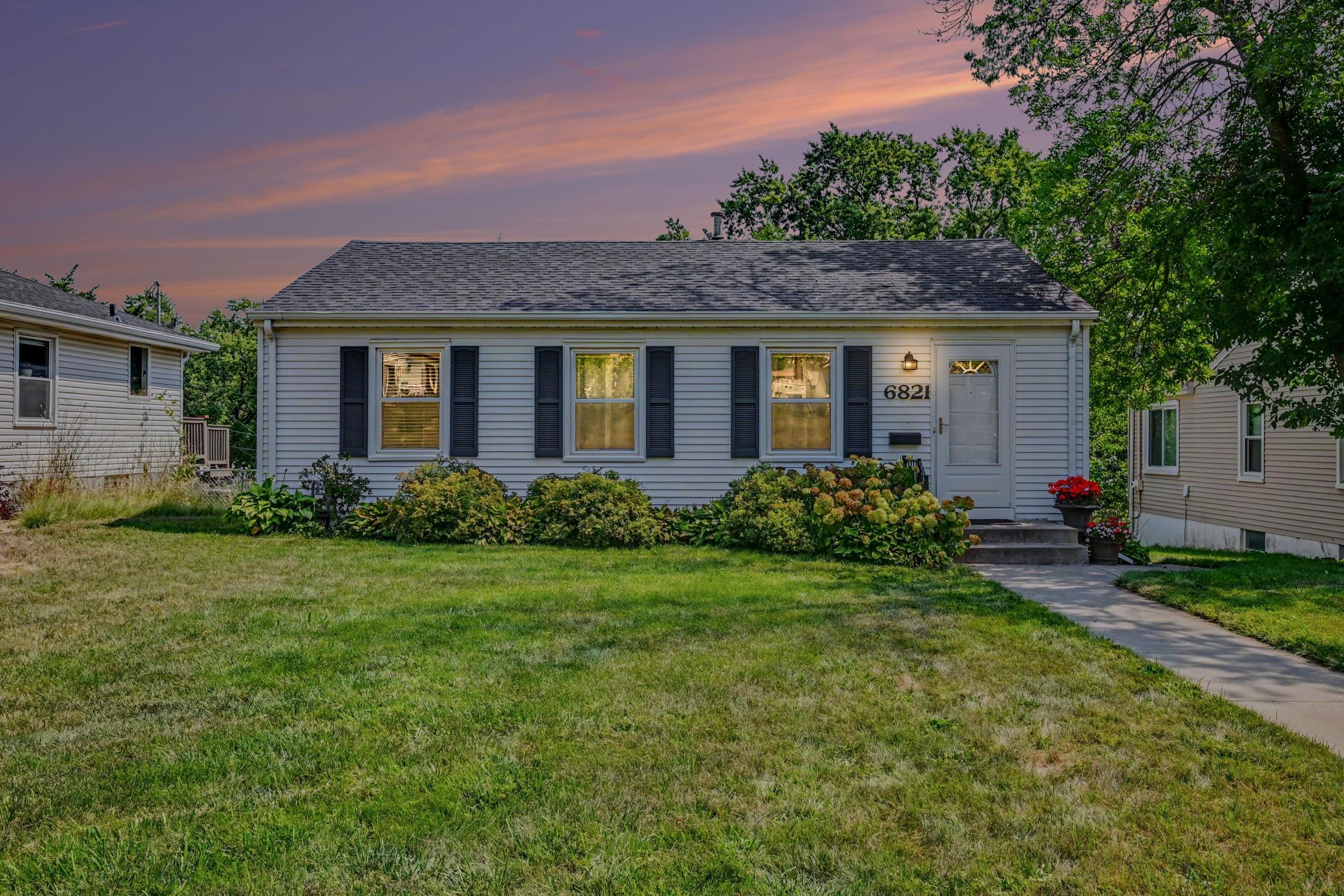 View of Residential at 6821 Upton Avenue, Richfield MN 55423, Richfield (2 of 33) - Mike Wilen | Minnesota Team Real Estate