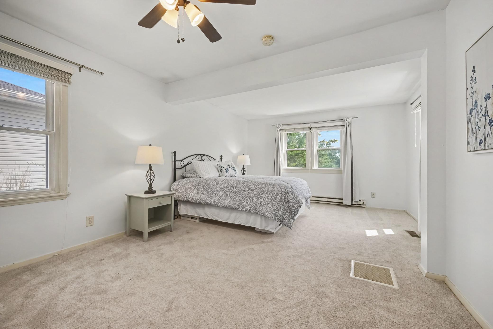 View of Residential at 6821 Upton Avenue, Richfield MN 55423, Richfield (17 of 33) - Mike Wilen | Minnesota Team Real Estate