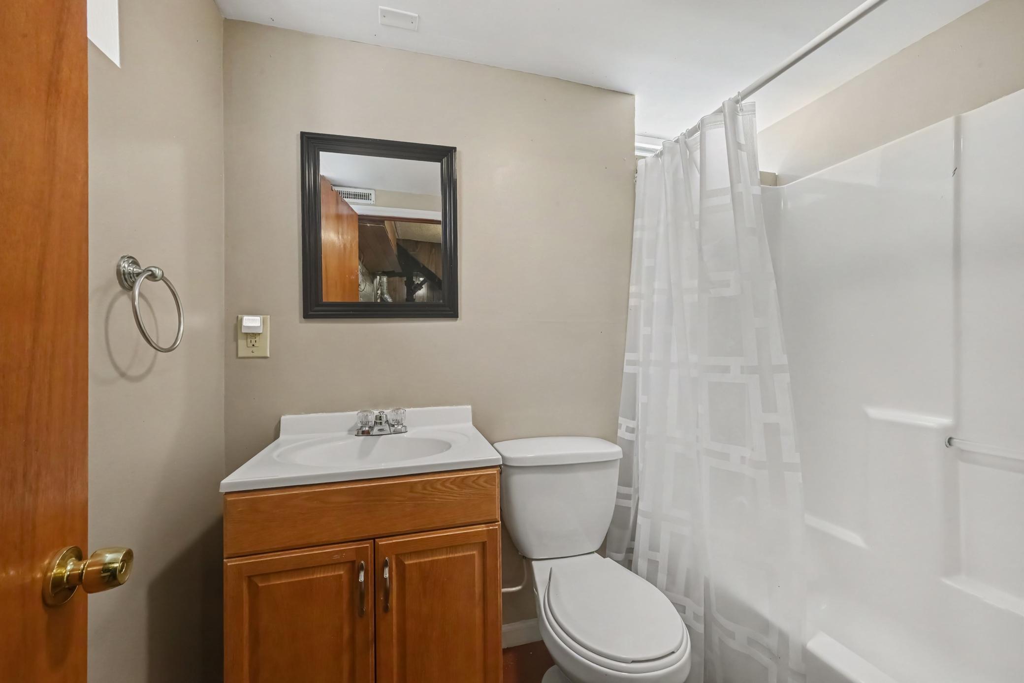 View of Residential at 6821 Upton Avenue, Richfield MN 55423, Richfield (25 of 33) - Mike Wilen | Minnesota Team Real Estate