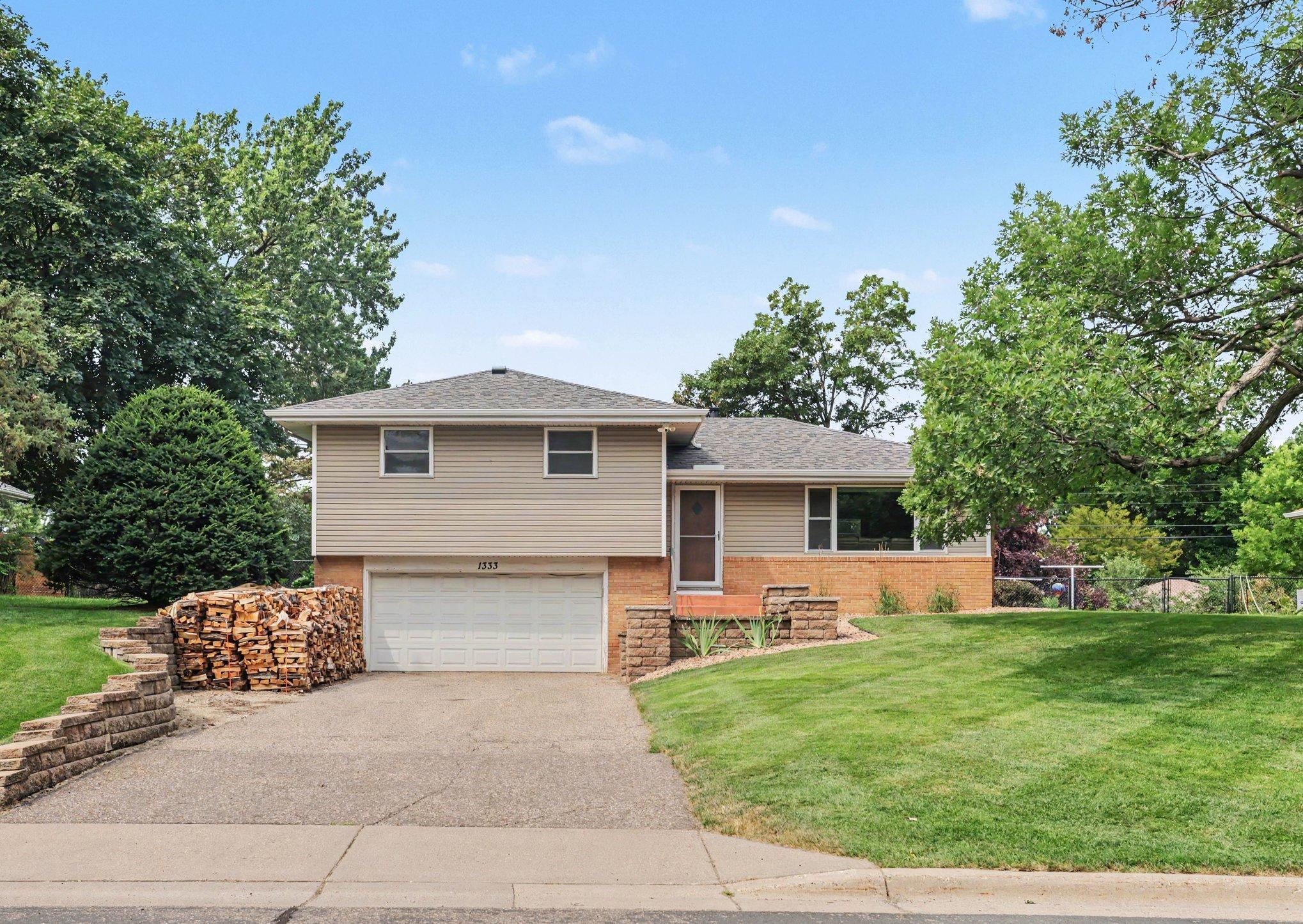 View of Residential at 1333 Valders Avenue, Golden Valley MN 55427, Golden Valley - Mike Wilen | Minnesota Team Real Estate