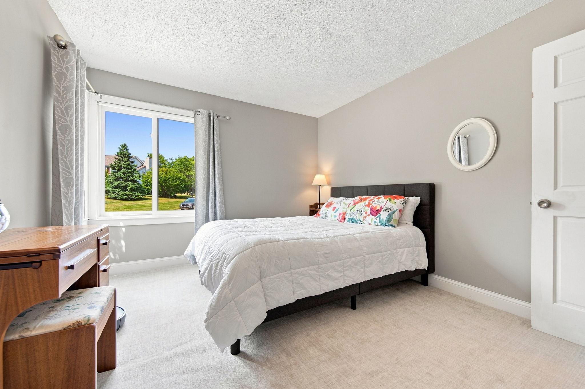View of Residential at 303 Elan Court, Woodbury MN 55125, Woodbury (31 of 49) - Mike Wilen | Minnesota Team Real Estate