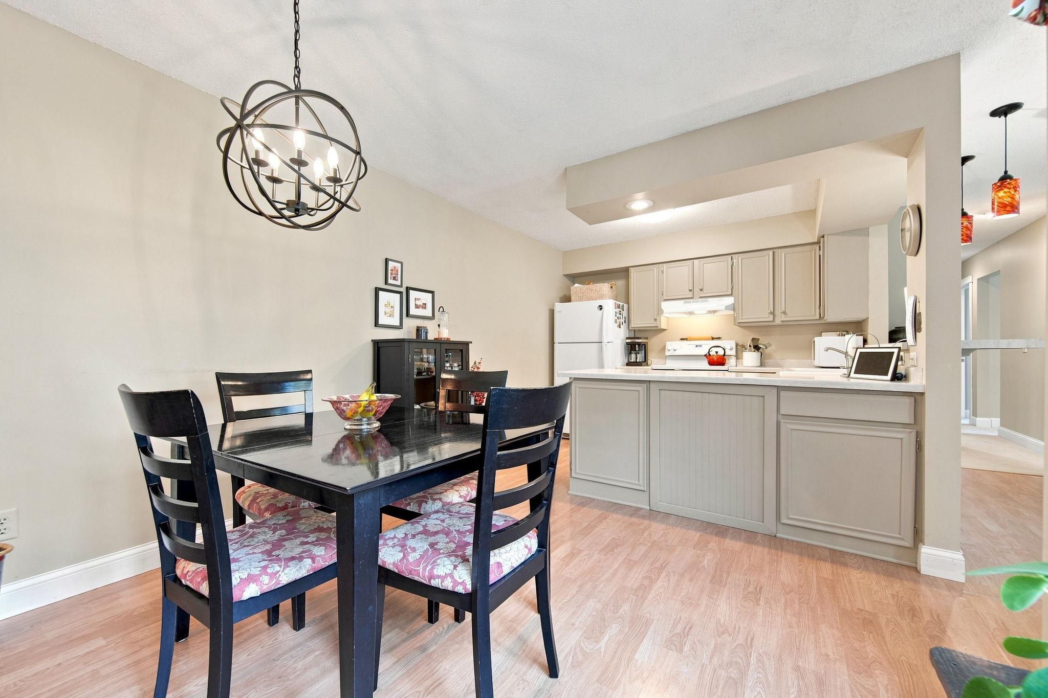 View of Residential at 303 Elan Court, Woodbury MN 55125, Woodbury (16 of 49) - Mike Wilen | Minnesota Team Real Estate