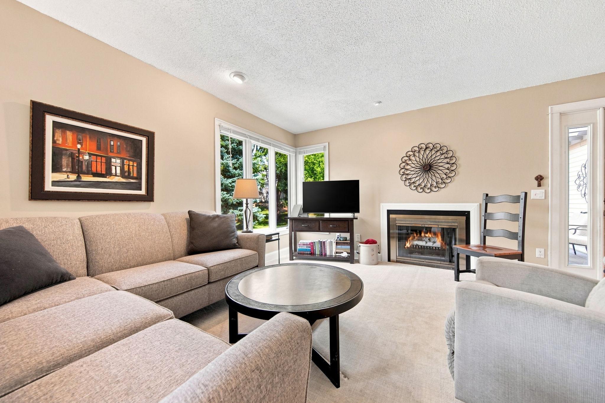 View of Residential at 303 Elan Court, Woodbury MN 55125, Woodbury (10 of 49) - Mike Wilen | Minnesota Team Real Estate
