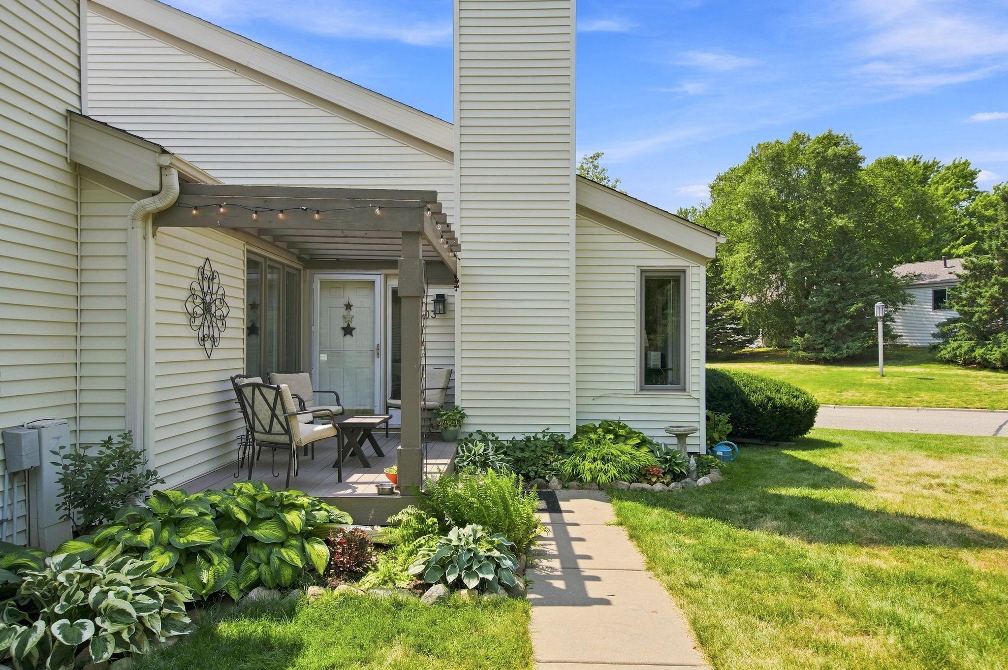 View of Residential at 303 Elan Court, Woodbury MN 55125, Woodbury (2 of 49) - Mike Wilen | Minnesota Team Real Estate
