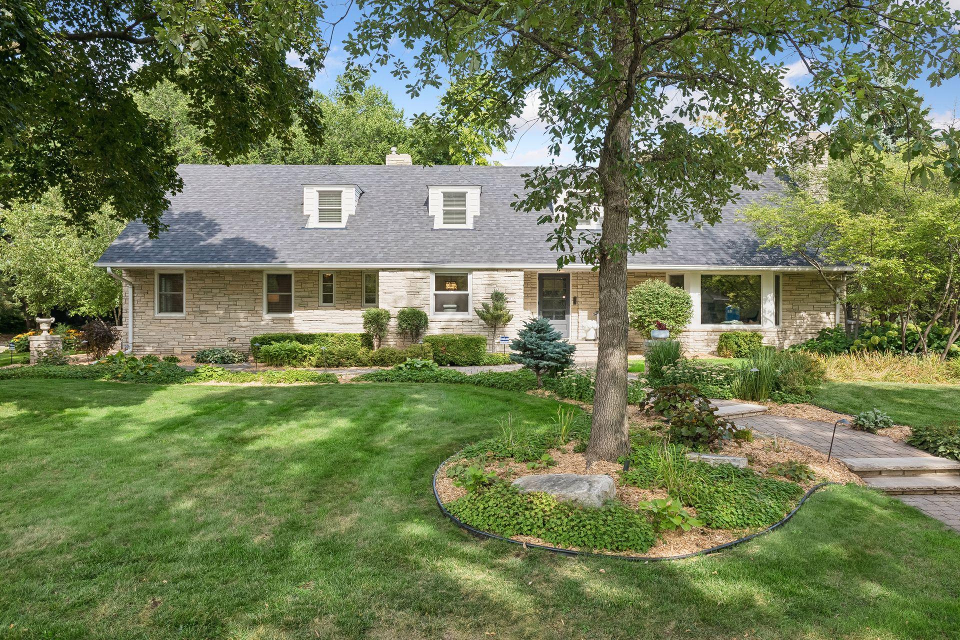 View of Residential at 4808 Woodhill Way, Edina MN 55424, Edina (45 of 47) - Mike Wilen | Minnesota Team Real Estate