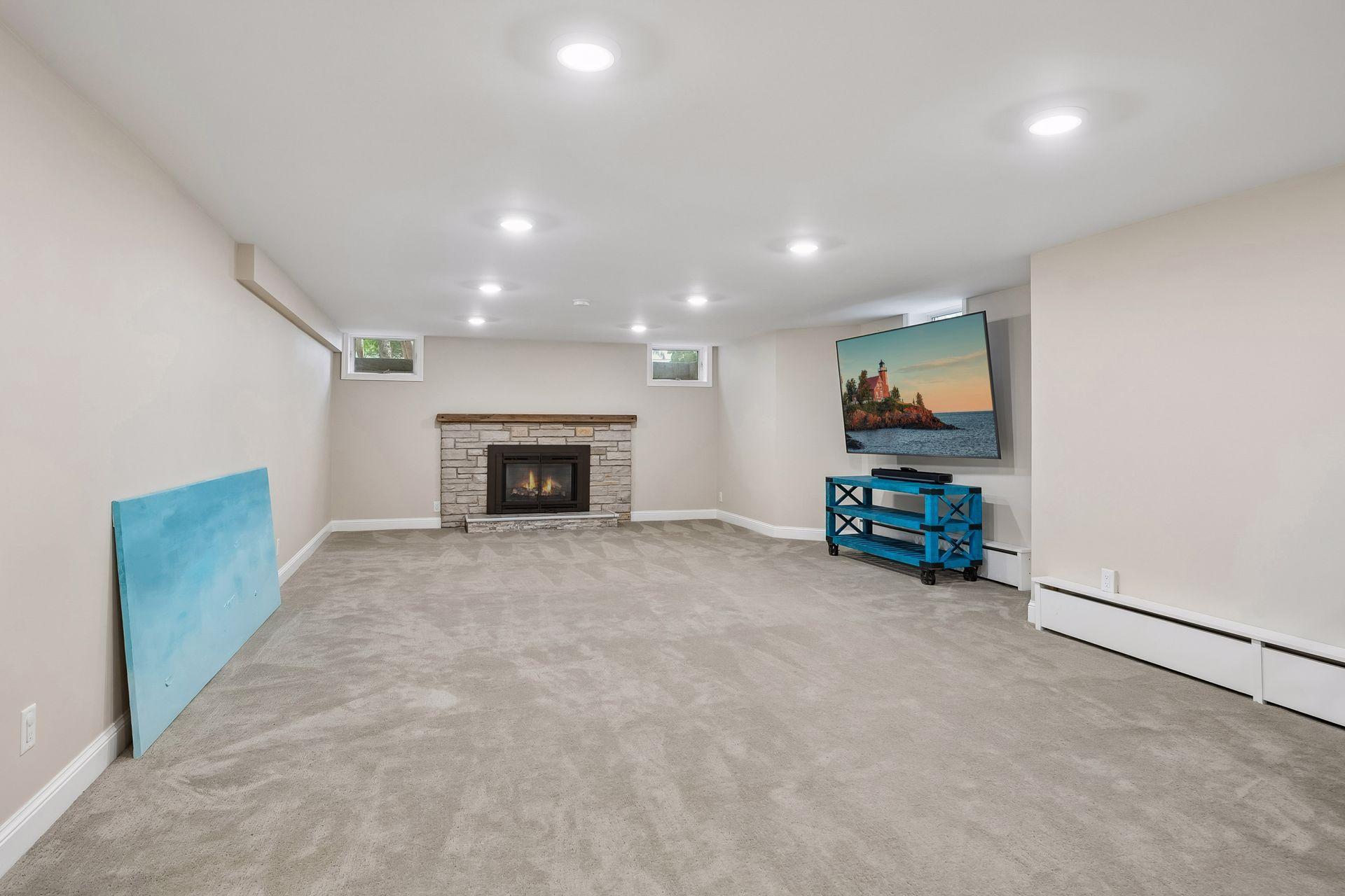 View of Residential at 4808 Woodhill Way, Edina MN 55424, Edina (33 of 47) - Mike Wilen | Minnesota Team Real Estate