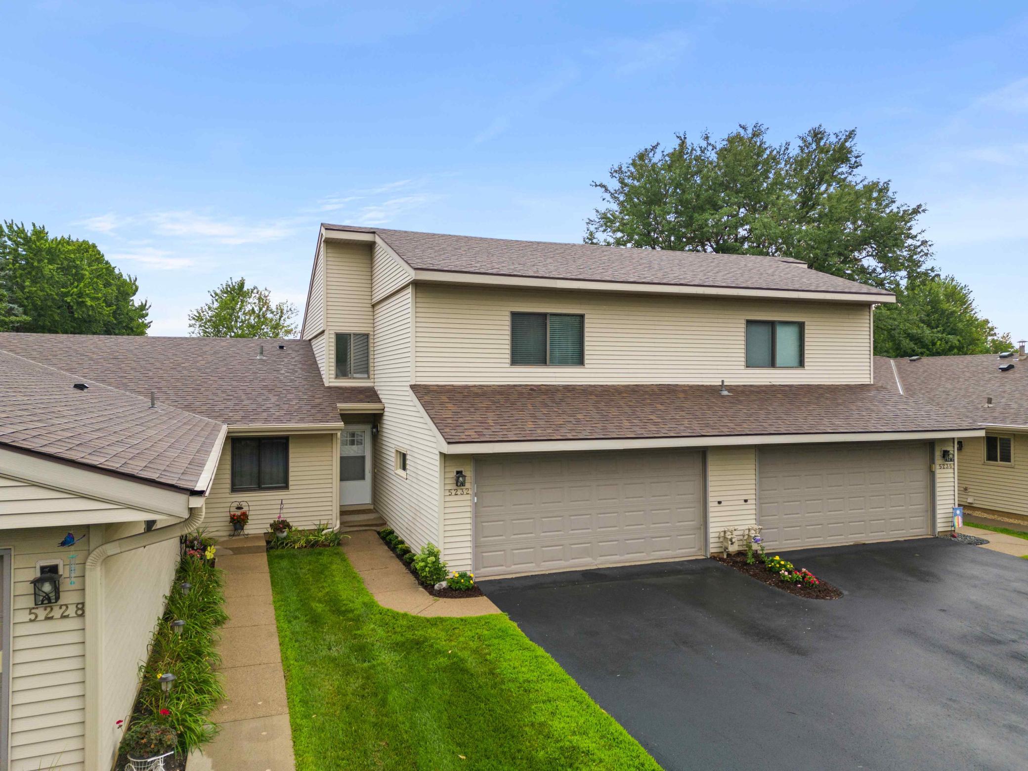 View of Residential at 5232 149th Street, Apple Valley MN 55124, Apple Valley (3 of 32) - Mike Wilen | Minnesota Team Real Estate