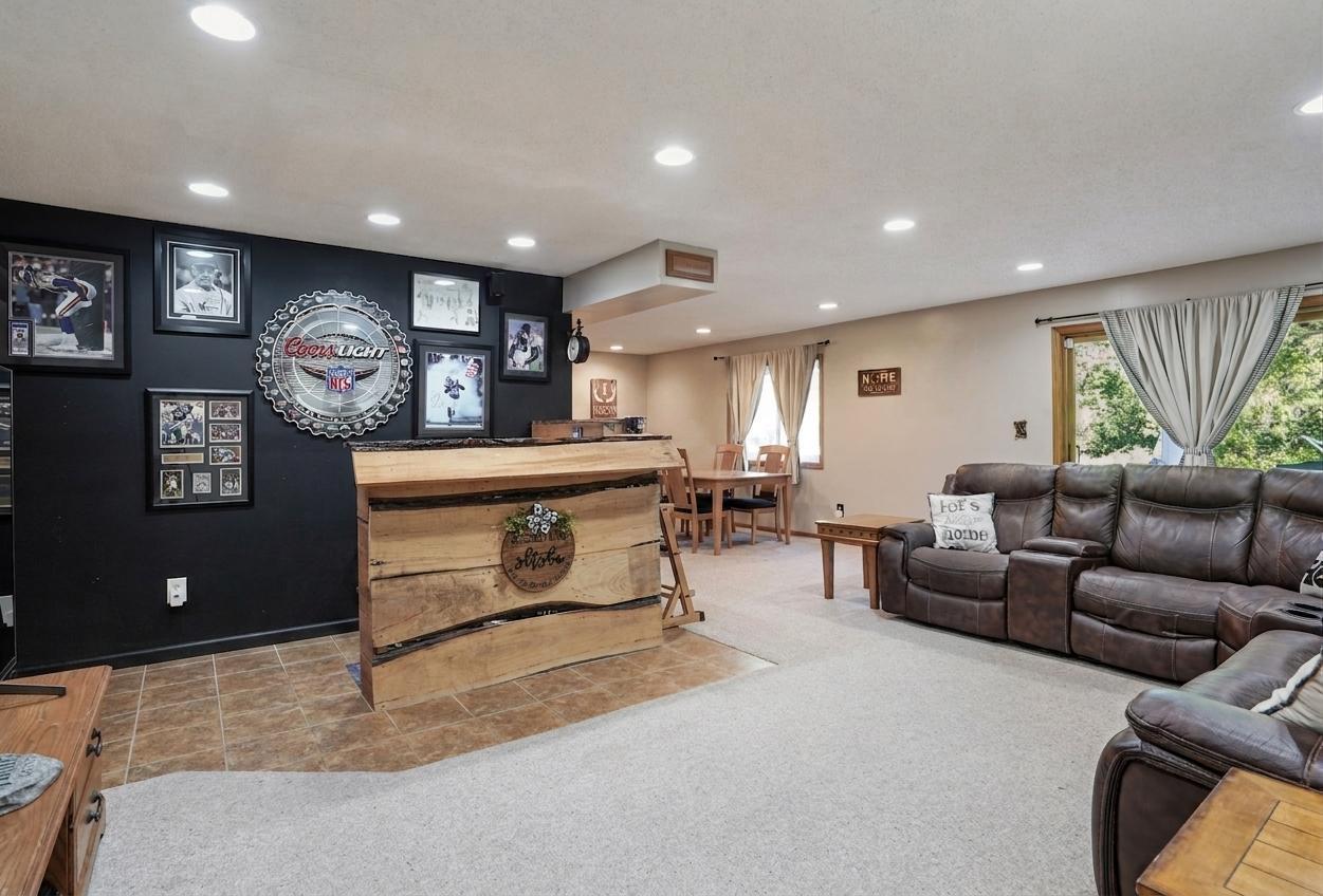 View of Residential at 17452 Hiawatha Beach Drive, Ham Lake MN 55304, Ham Lake (27 of 39) - Mike Wilen | Minnesota Team Real Estate