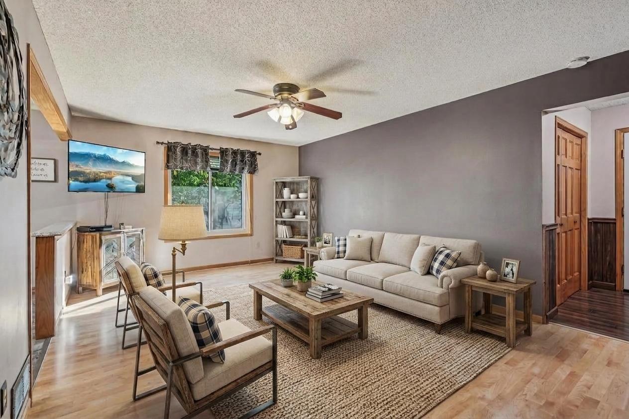 View of Residential at 17452 Hiawatha Beach Drive, Ham Lake MN 55304, Ham Lake (5 of 39) - Mike Wilen | Minnesota Team Real Estate