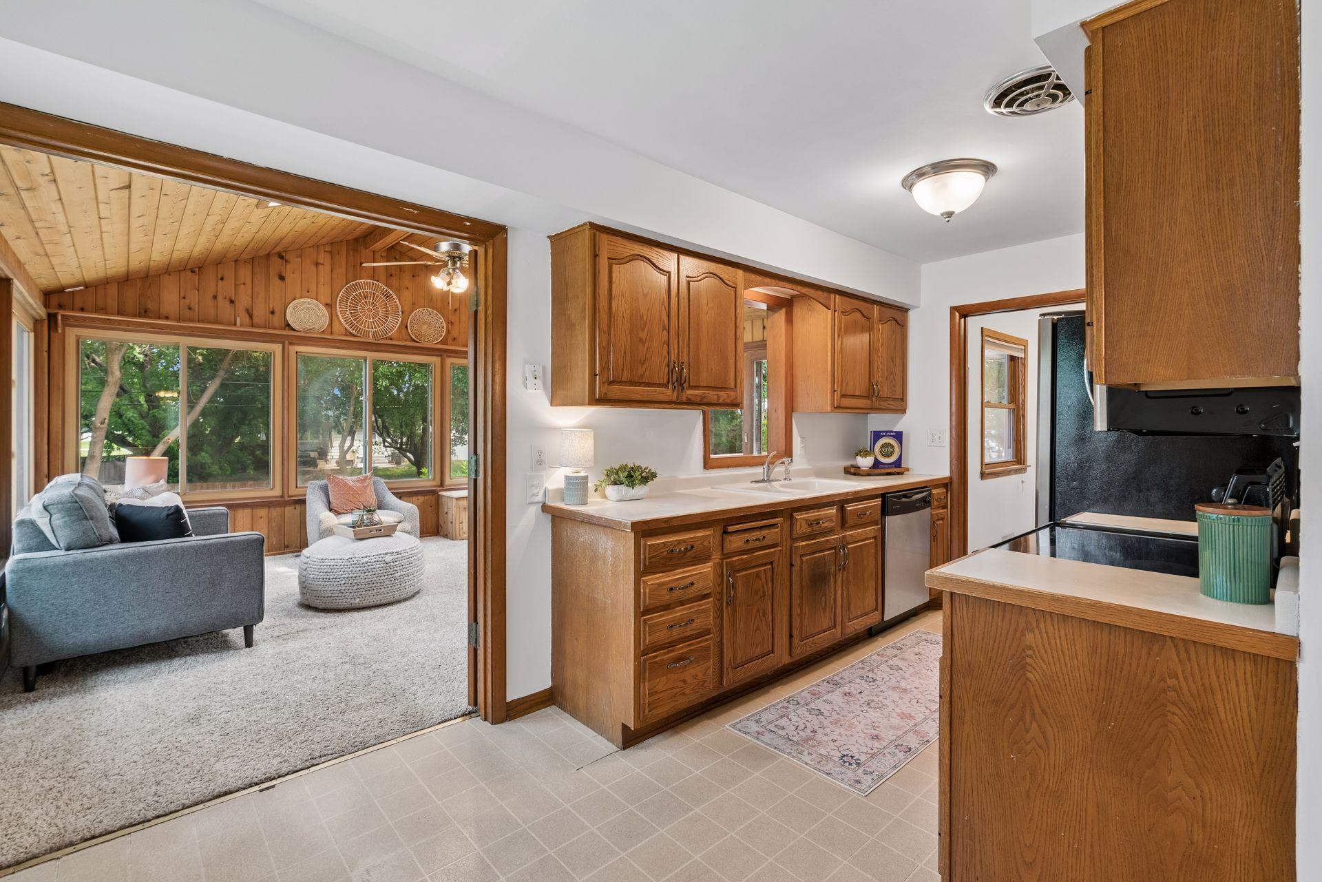 View of Residential at 9235 Queen Avenue, Bloomington MN 55431, Bloomington (7 of 34) - Mike Wilen | Minnesota Team Real Estate