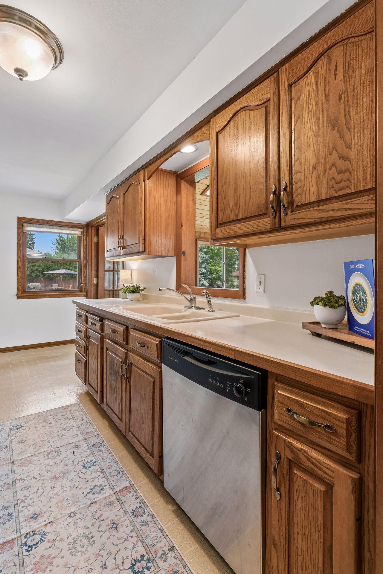 View of Residential at 9235 Queen Avenue, Bloomington MN 55431, Bloomington (11 of 34) - Mike Wilen | Minnesota Team Real Estate