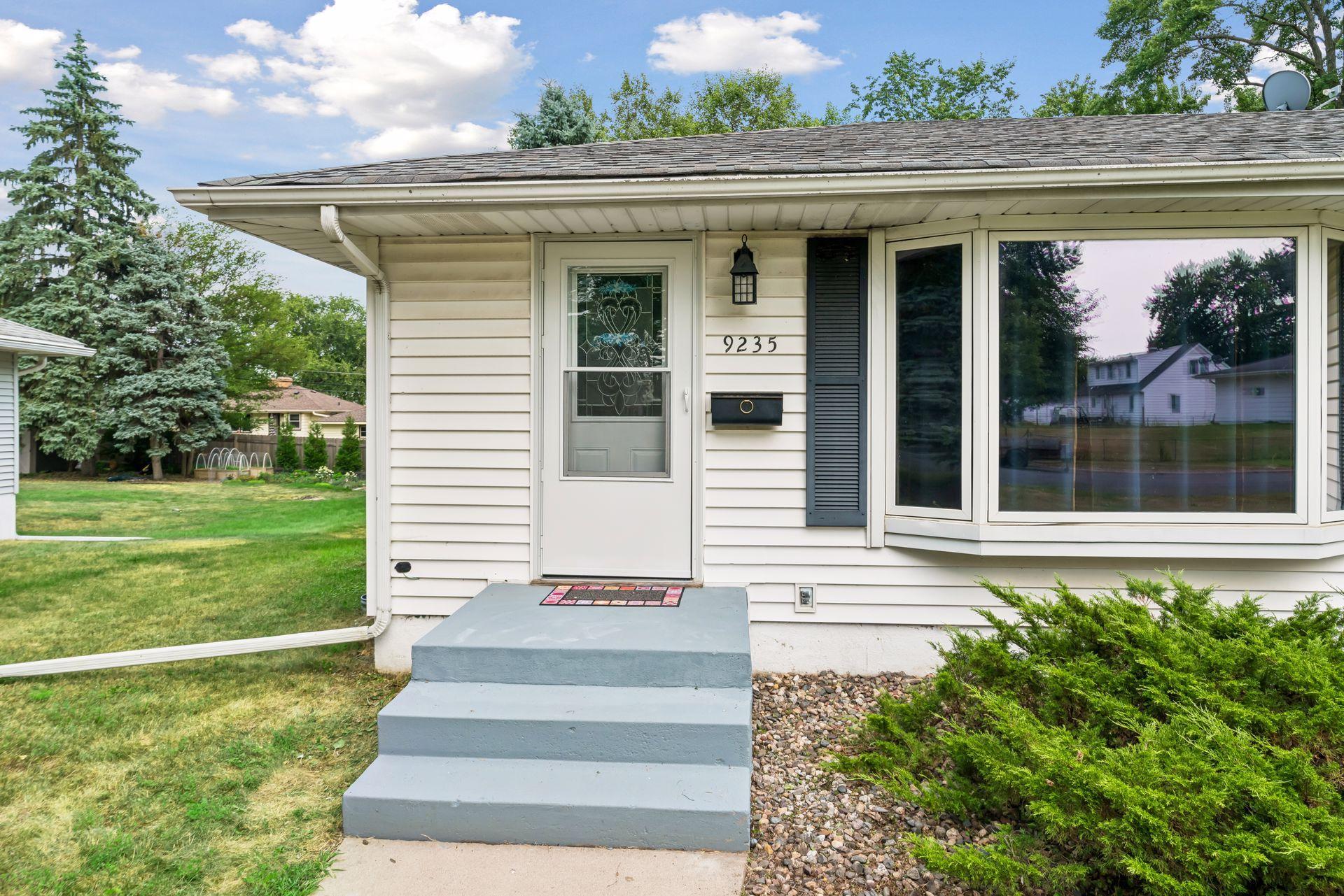 View of Residential at 9235 Queen Avenue, Bloomington MN 55431, Bloomington (30 of 34) - Mike Wilen | Minnesota Team Real Estate
