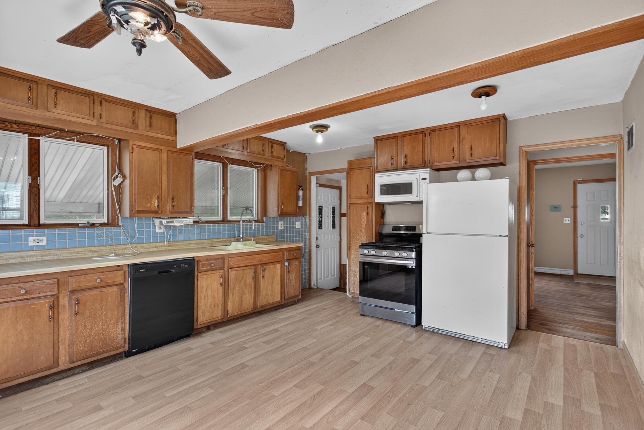 View of Residential at 5737 37th Avenue, Minneapolis MN 55417, Minneapolis (10 of 26) - Mike Wilen | Minnesota Team Real Estate