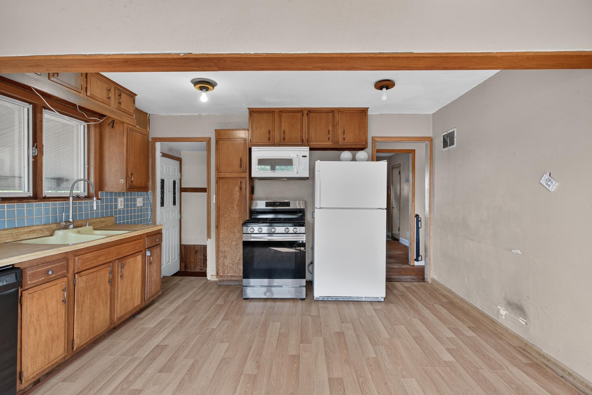 View of Residential at 5737 37th Avenue, Minneapolis MN 55417, Minneapolis (8 of 26) - Mike Wilen | Minnesota Team Real Estate
