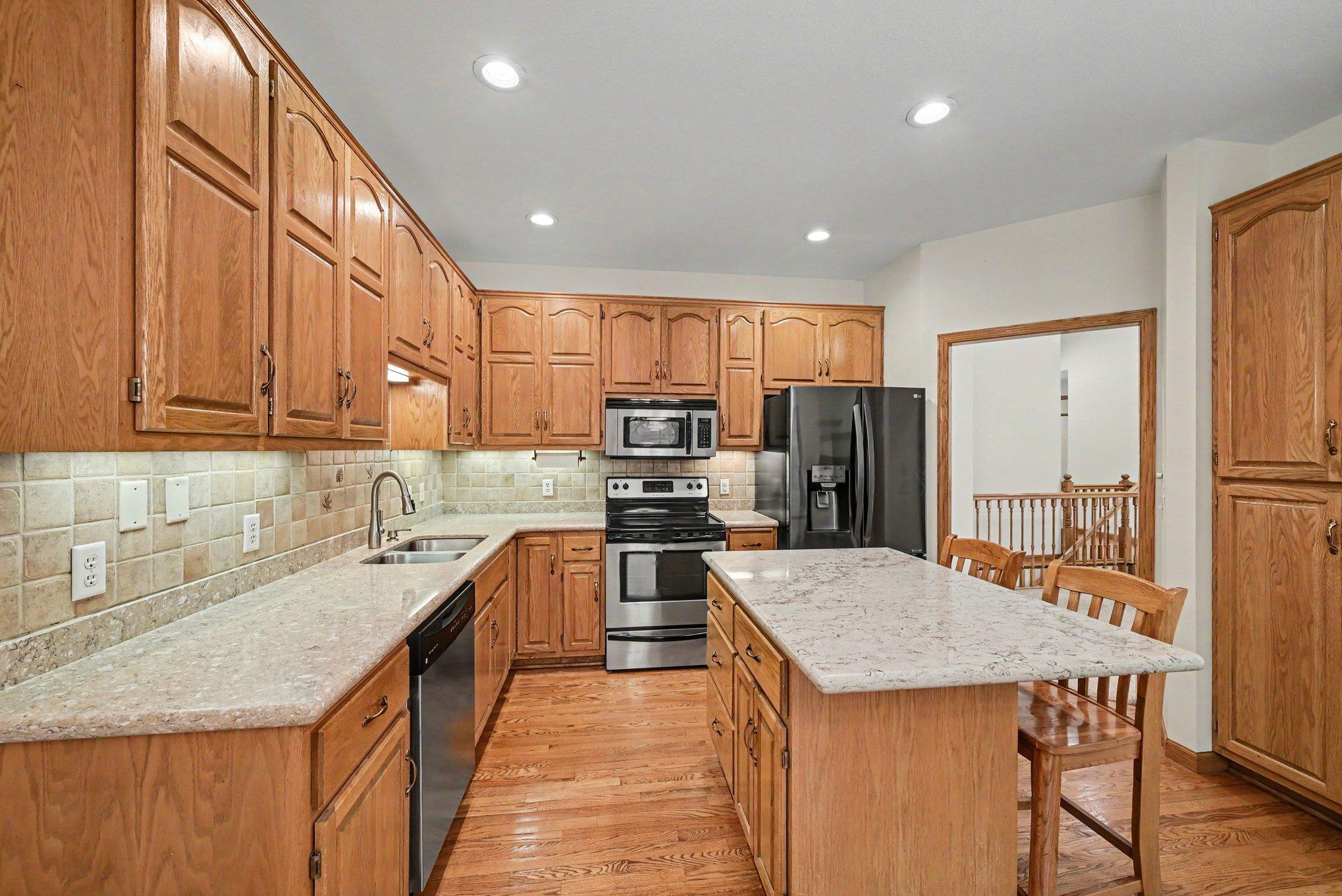 View of Residential at 12999 Garvin Brook Lane, Apple Valley MN 55124, Apple Valley (13 of 23) - Mike Wilen | Minnesota Team Real Estate