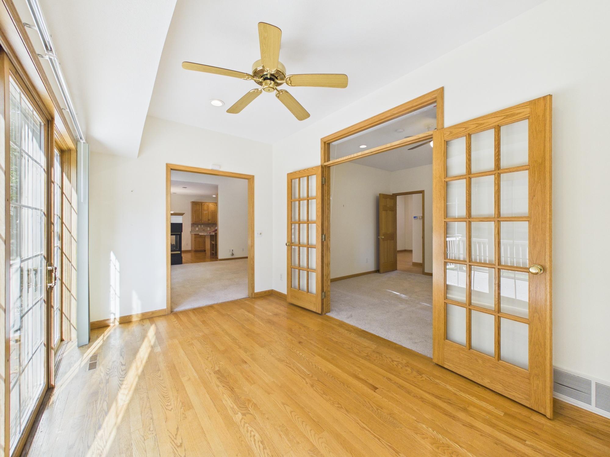 View of Residential at 12999 Garvin Brook Lane, Apple Valley MN 55124, Apple Valley (27 of 40) - Mike Wilen | Minnesota Team Real Estate