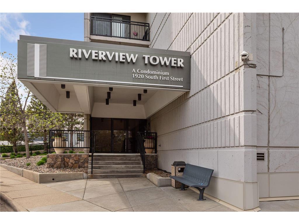 View of Residential at 1920 1st Street #802, Minneapolis MN 55454, Minneapolis (6 of 28) - Mike Wilen | Minnesota Team Real Estate
