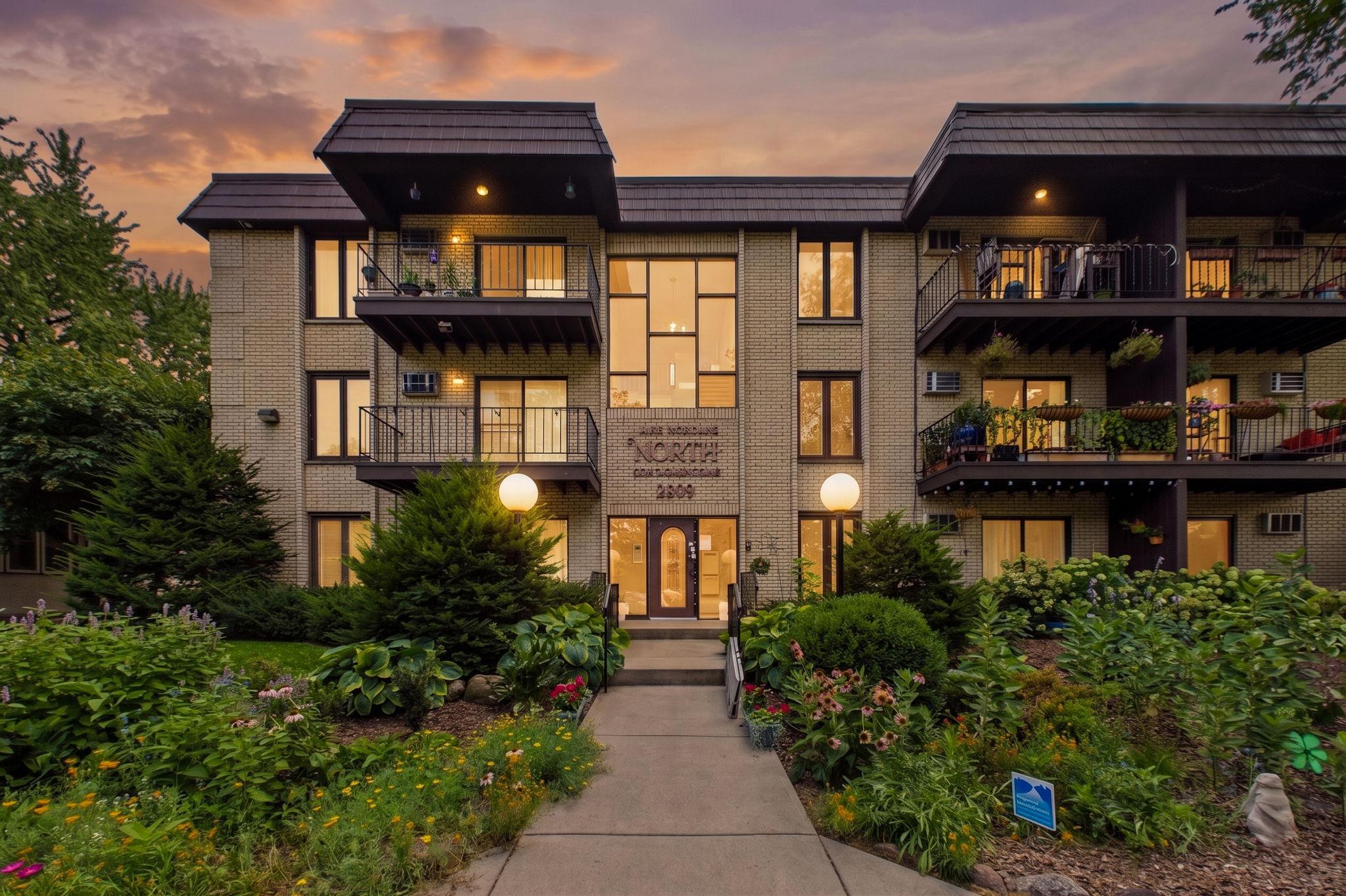 View of Residential at 2809 Minnehaha Parkway #205, Minneapolis MN 55417, Minneapolis (14 of 14) - Mike Wilen | Minnesota Team Real Estate