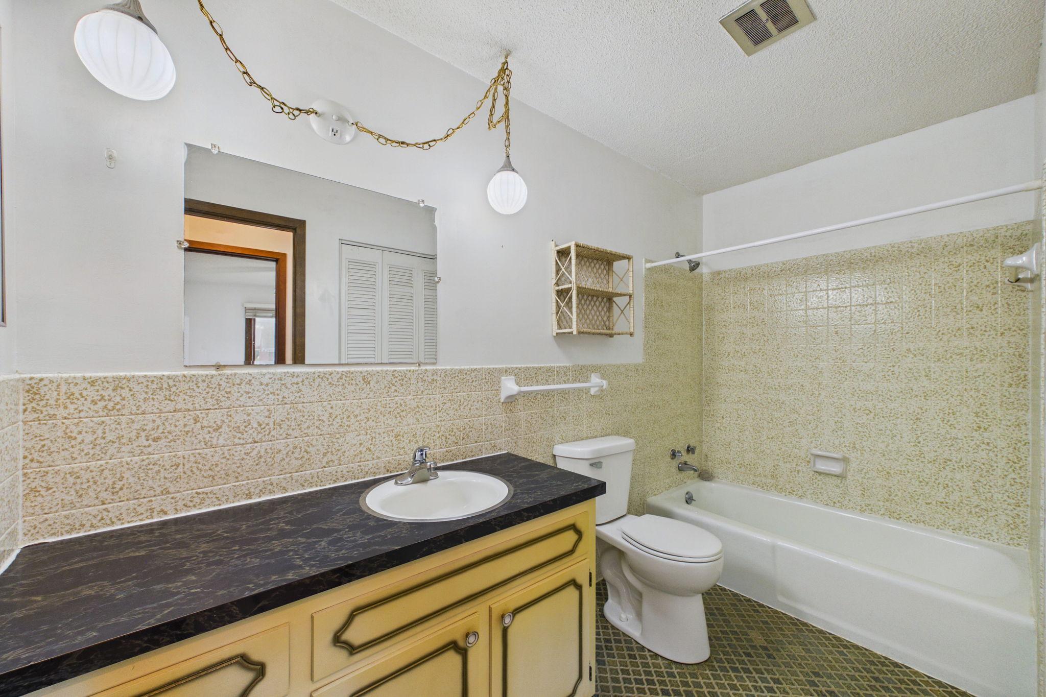 View of Residential at 2809 Minnehaha Parkway #205, Minneapolis MN 55417, Minneapolis (9 of 14) - Mike Wilen | Minnesota Team Real Estate