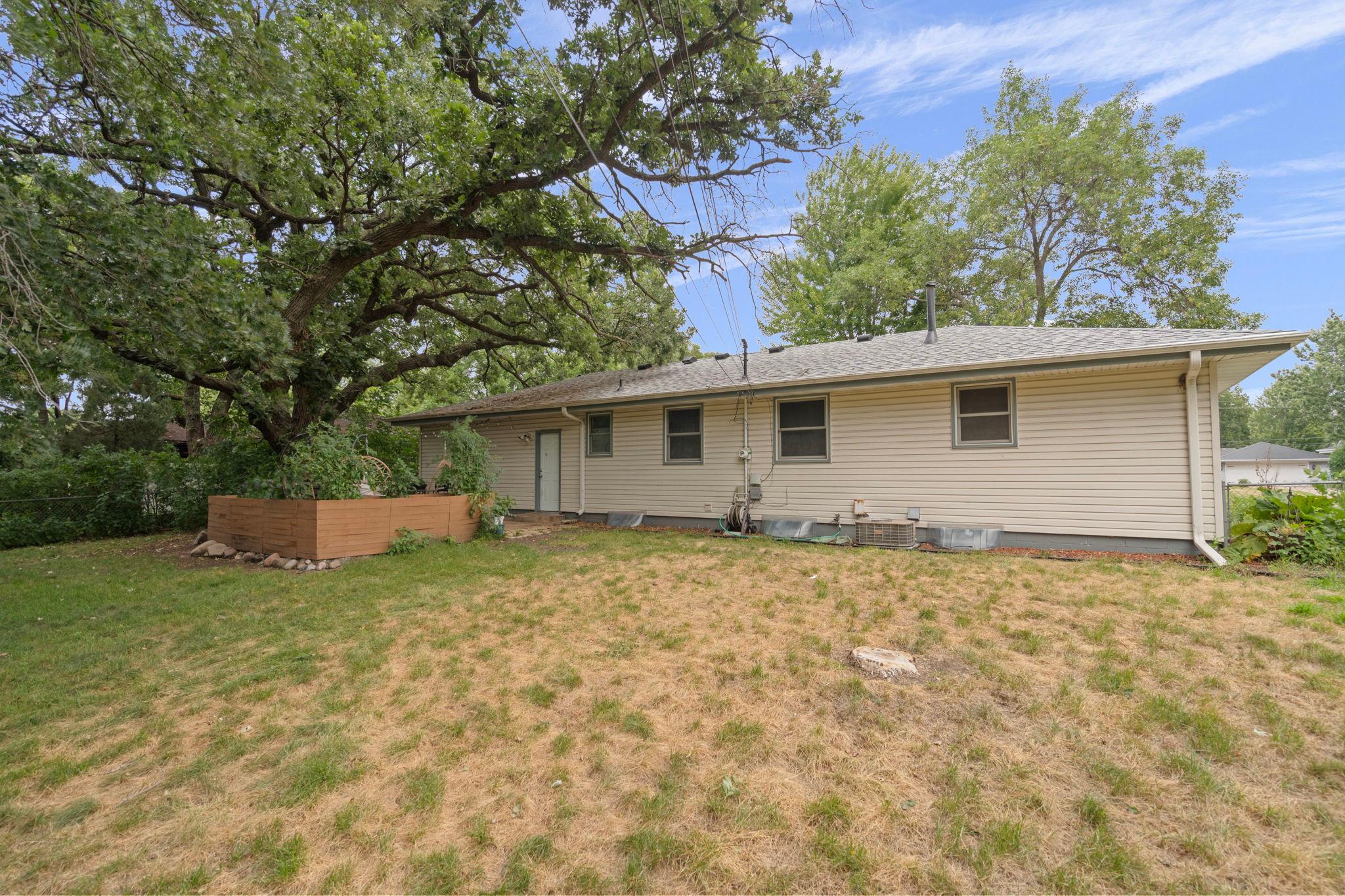 View of Residential at 6030 5th Street, Fridley MN 55432, Fridley (31 of 37) - Mike Wilen | Minnesota Team Real Estate