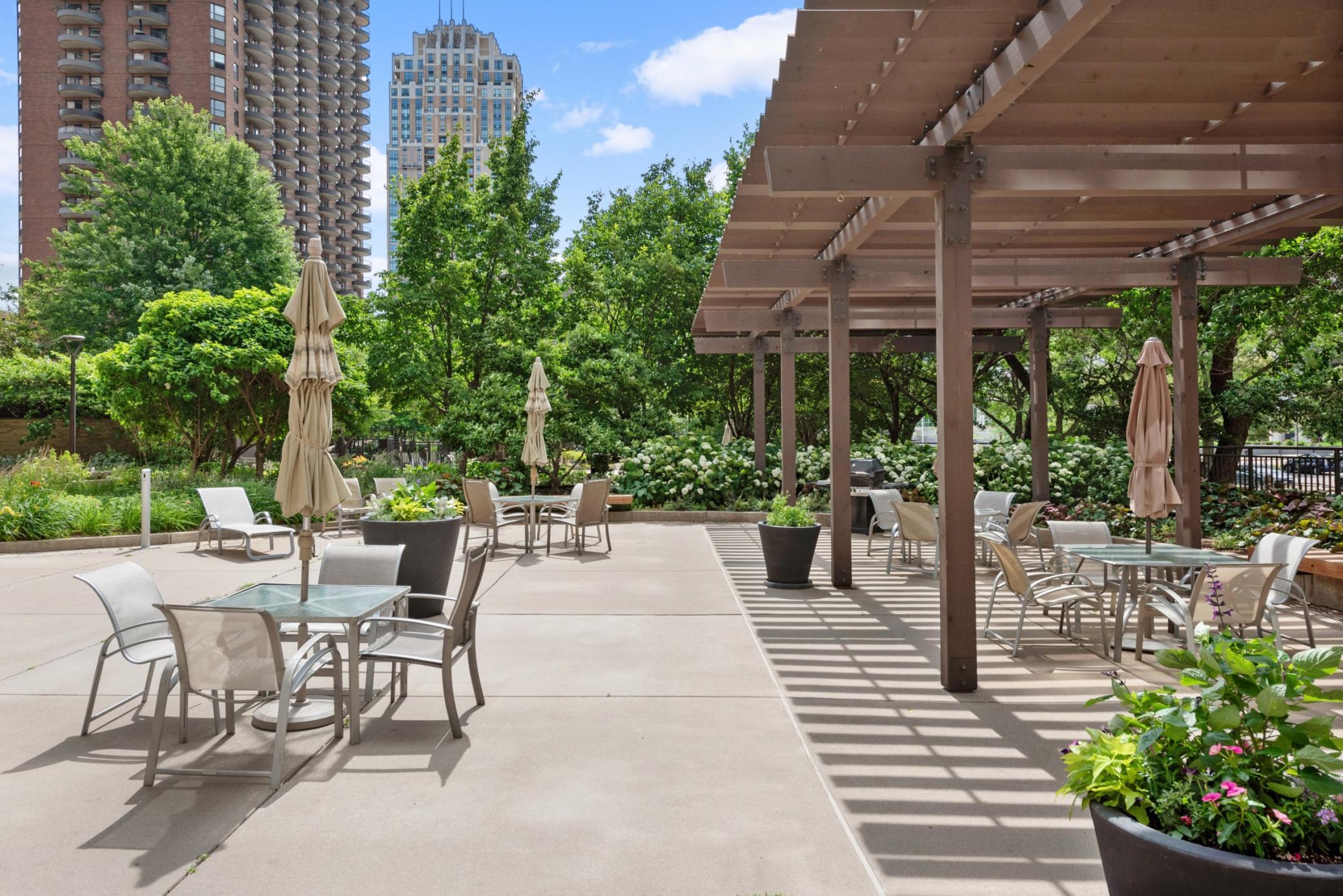View of Residential at 19 1st Street #B1904, Minneapolis MN 55401, Minneapolis (50 of 59) - Mike Wilen | Minnesota Team Real Estate