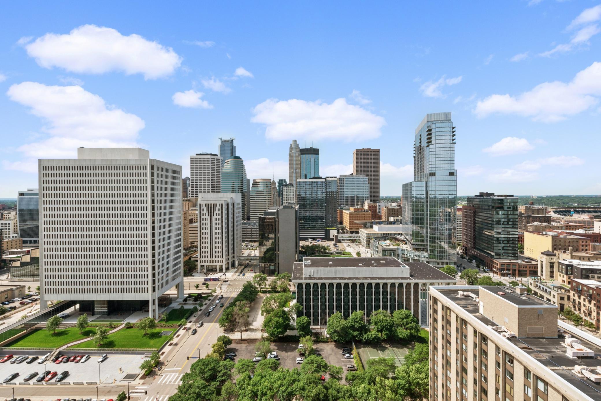 View of Residential at 19 1st Street #B1904, Minneapolis MN 55401, Minneapolis (44 of 59) - Mike Wilen | Minnesota Team Real Estate