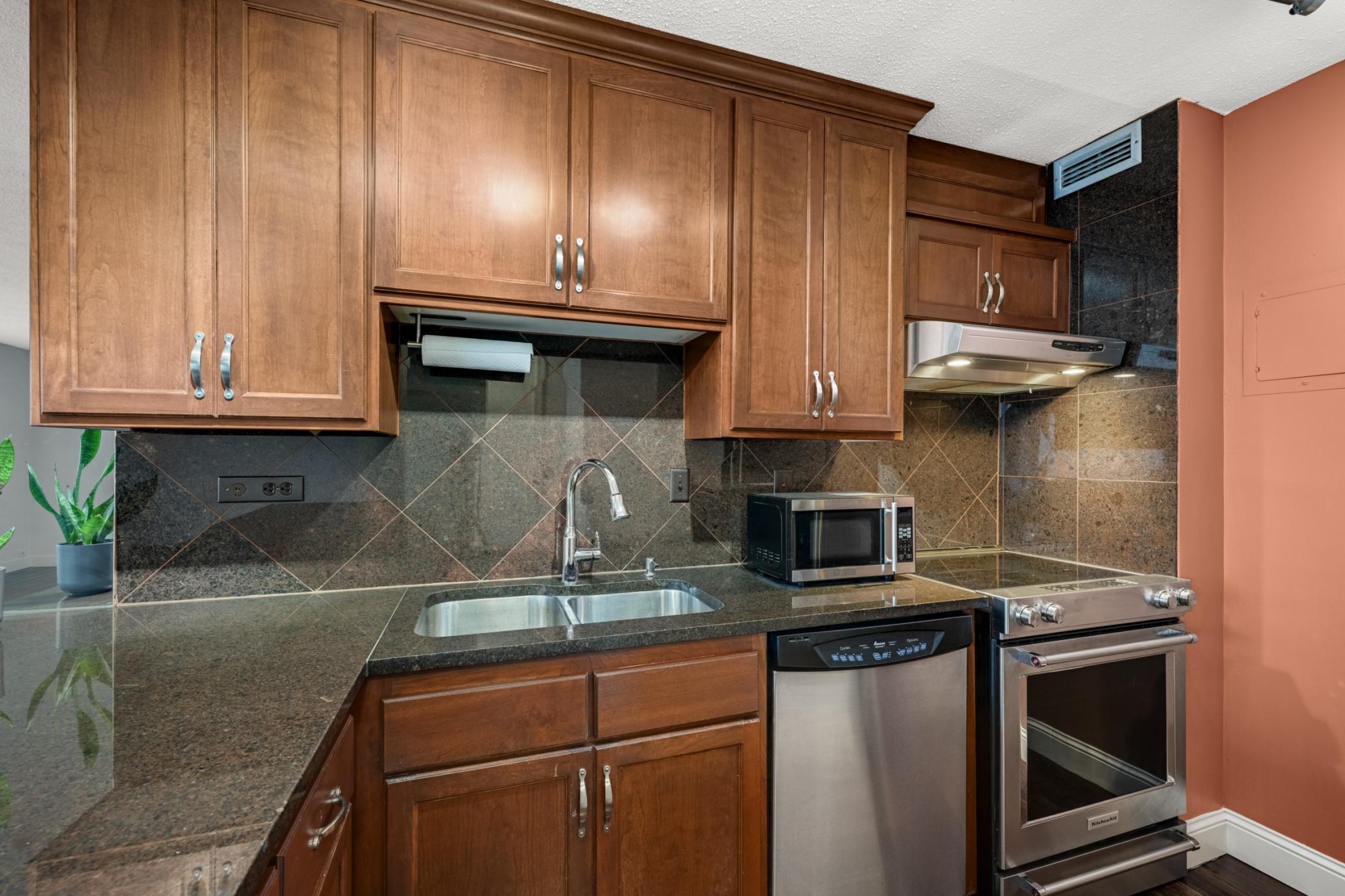 View of Residential at 19 1st Street #B1904, Minneapolis MN 55401, Minneapolis (16 of 59) - Mike Wilen | Minnesota Team Real Estate