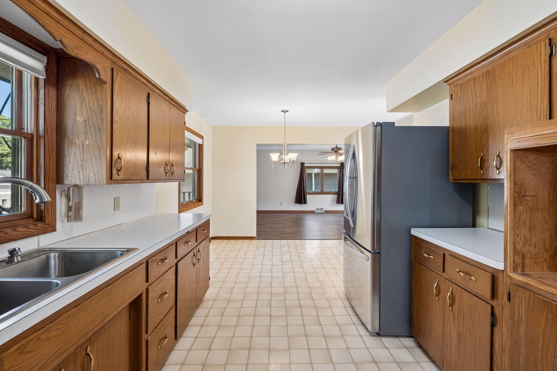 View of Residential at 702 Madison Street, Shakopee MN 55379, Shakopee (8 of 58) - Mike Wilen | Minnesota Team Real Estate