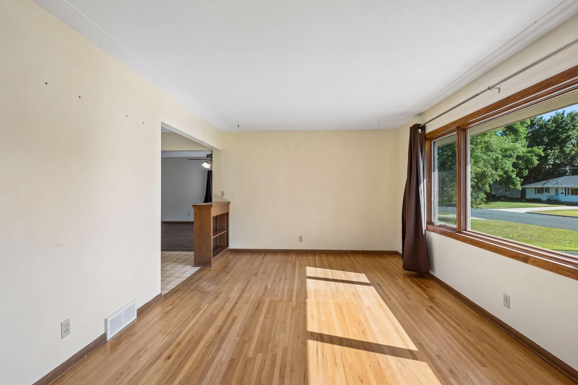View of Residential at 702 Madison Street, Shakopee MN 55379, Shakopee (3 of 58) - Mike Wilen | Minnesota Team Real Estate