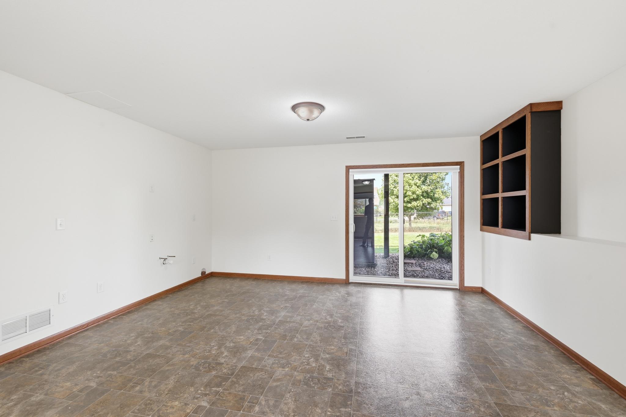 View of Residential at 279 Kiso Avenue, Shakopee MN 55379, Shakopee (27 of 42) - Mike Wilen | Minnesota Team Real Estate